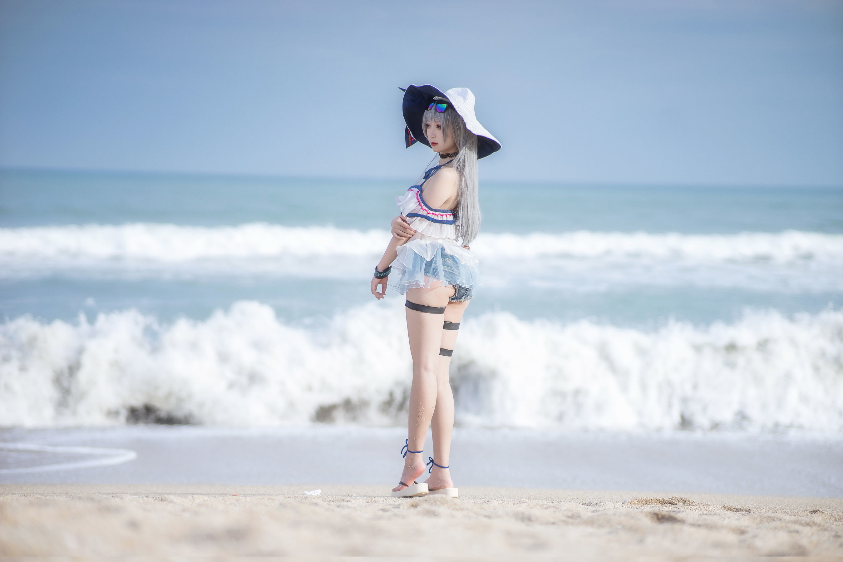 コスプレ] アニメブロガー サクラロウチャンw - スカディ水着