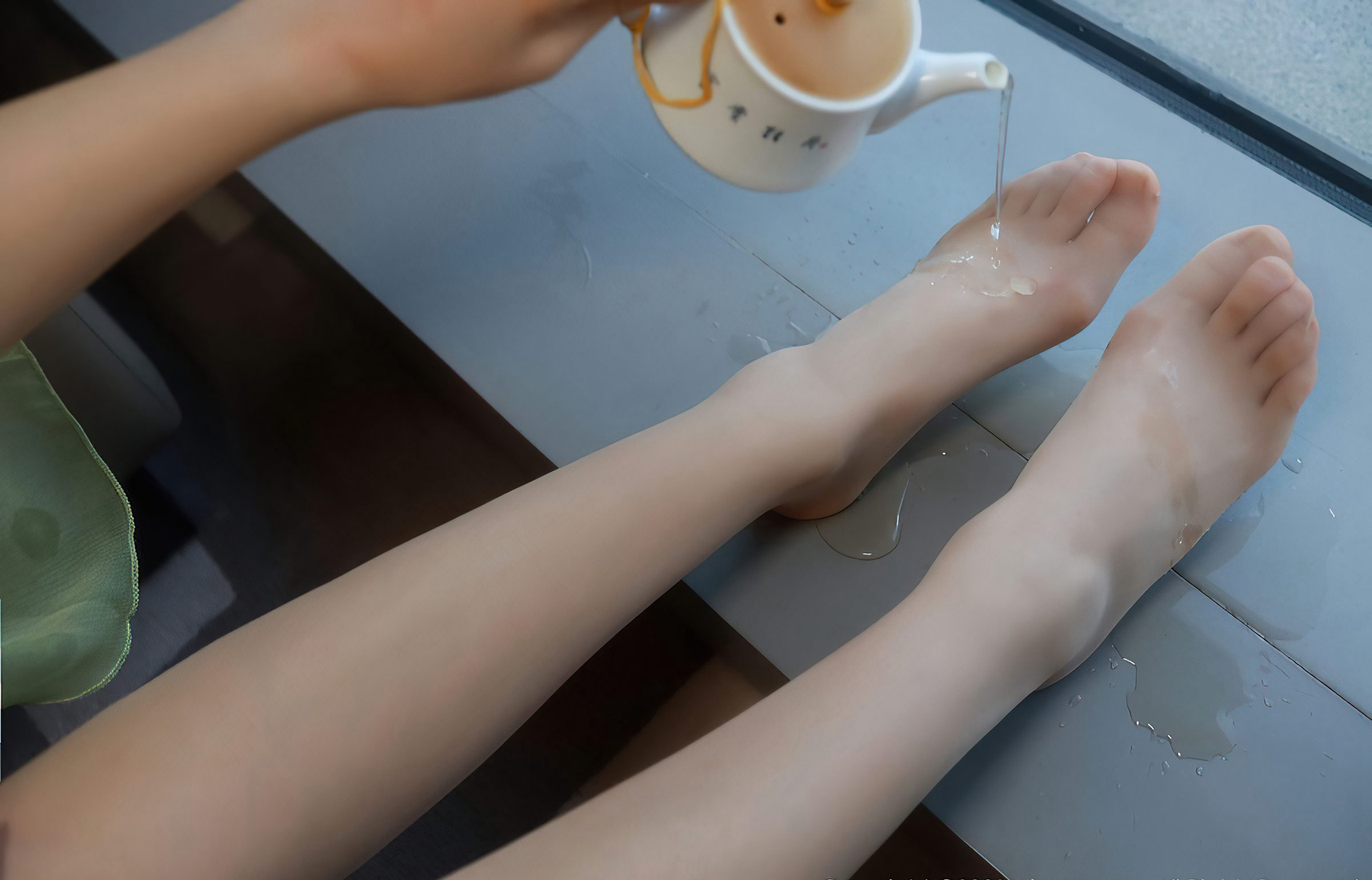 Xiao Xuan 2021 Premium Beautiful Legs Stockings Super Thin Flesh-Colored Stockings Ancient Style Beauty Uses Feet to Offer Tea to You