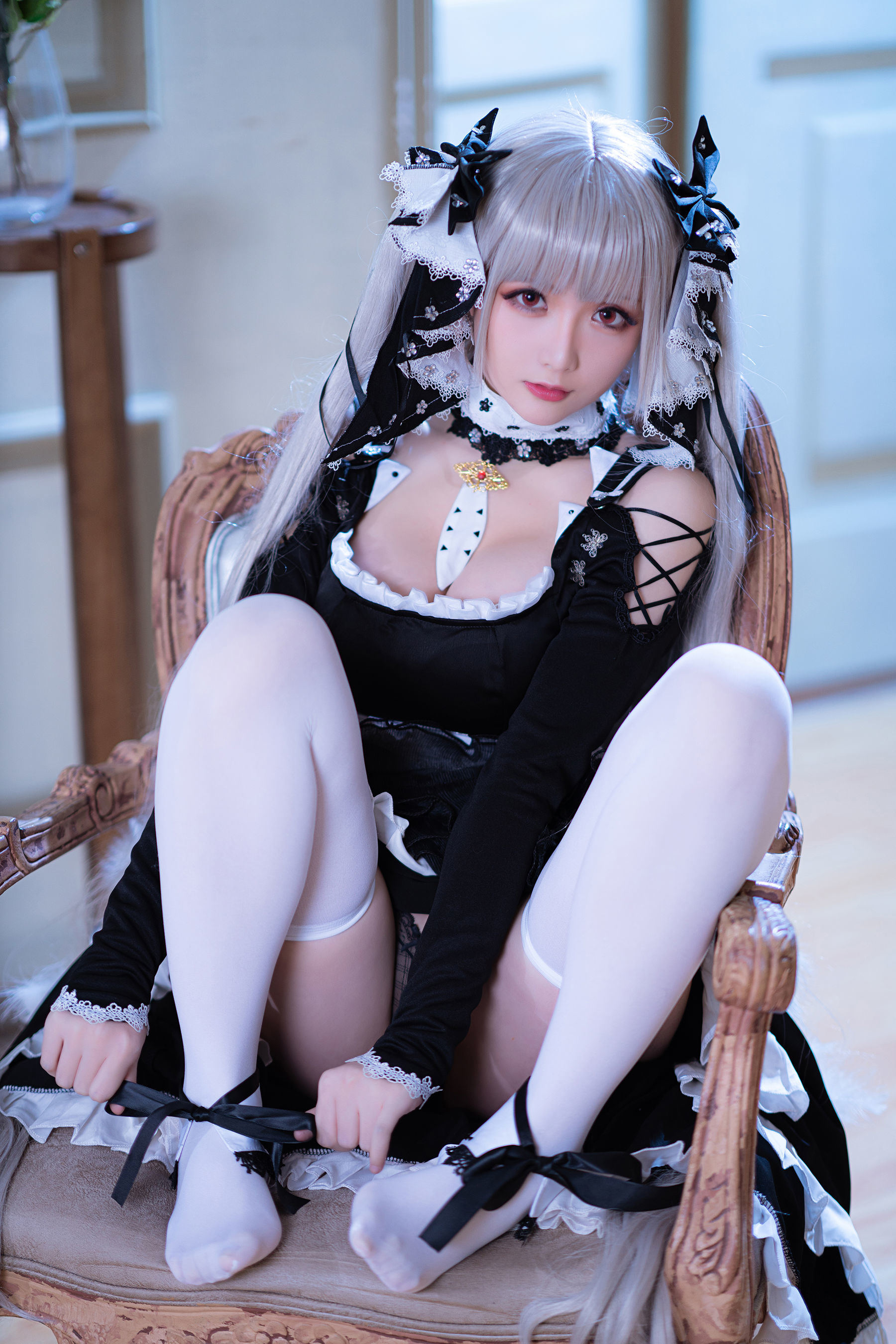 [COS福利] Coser小姐姐星之迟迟 - R-Maid《可畏》