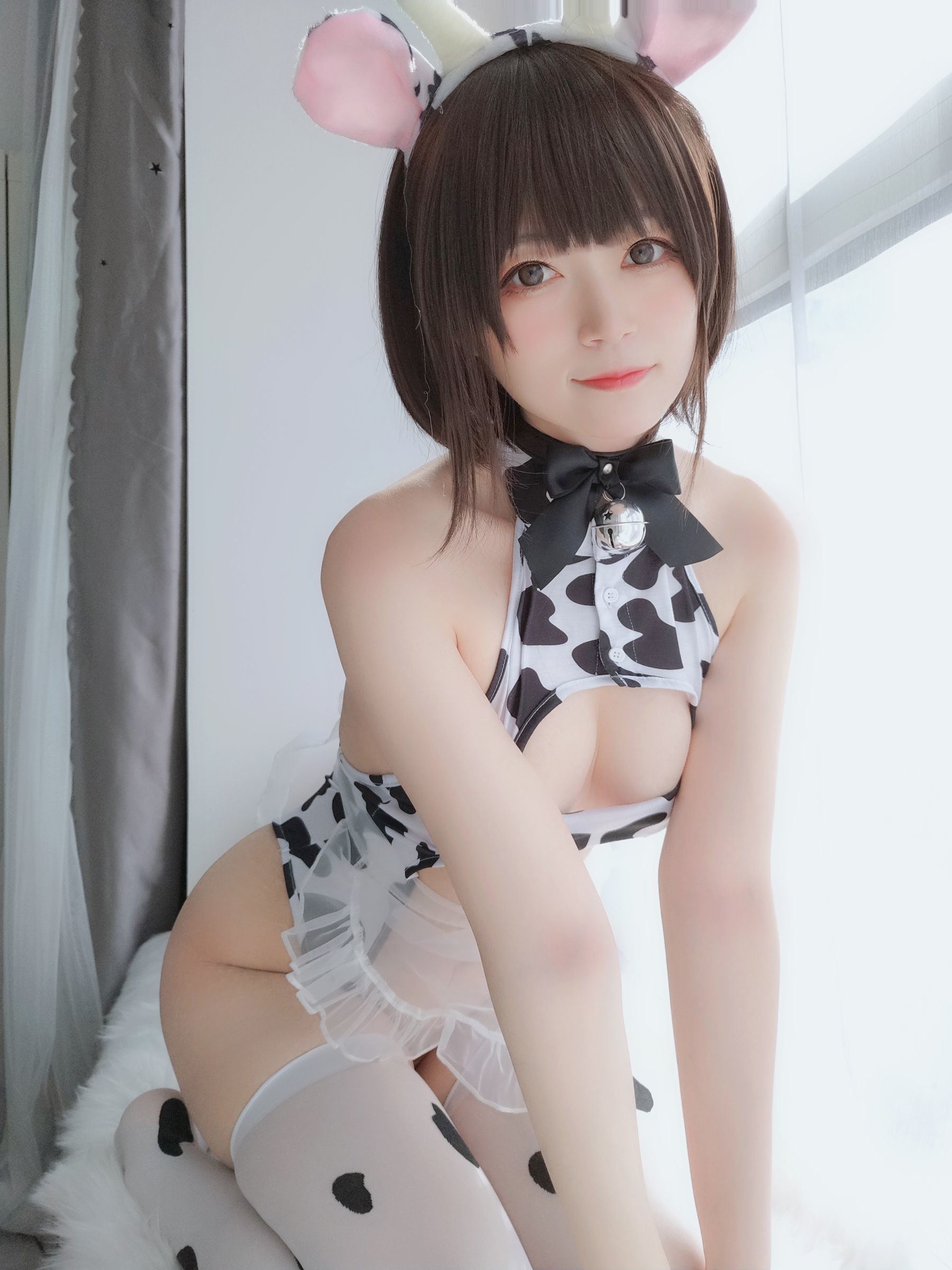 COS Welfare] Coser Xiaojie Baiyin - Cute Cow