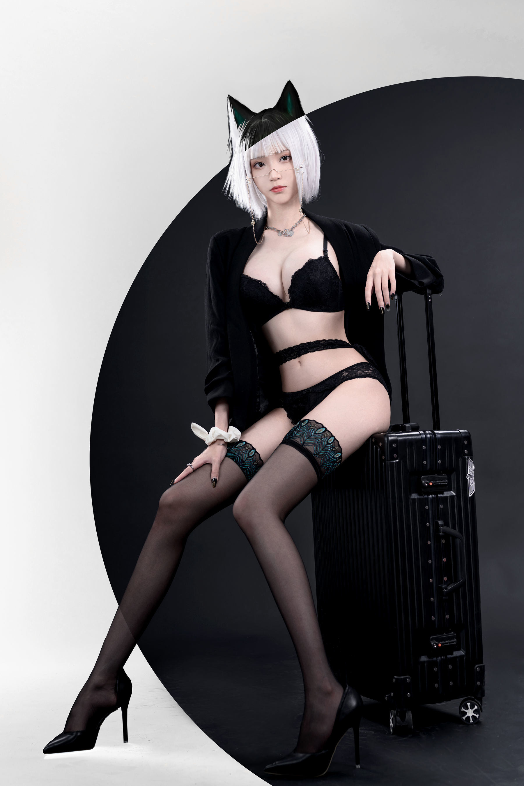 コスプレイの福利] 長脚コスプレイヤー青青子Js&李翎 - 狐と狼