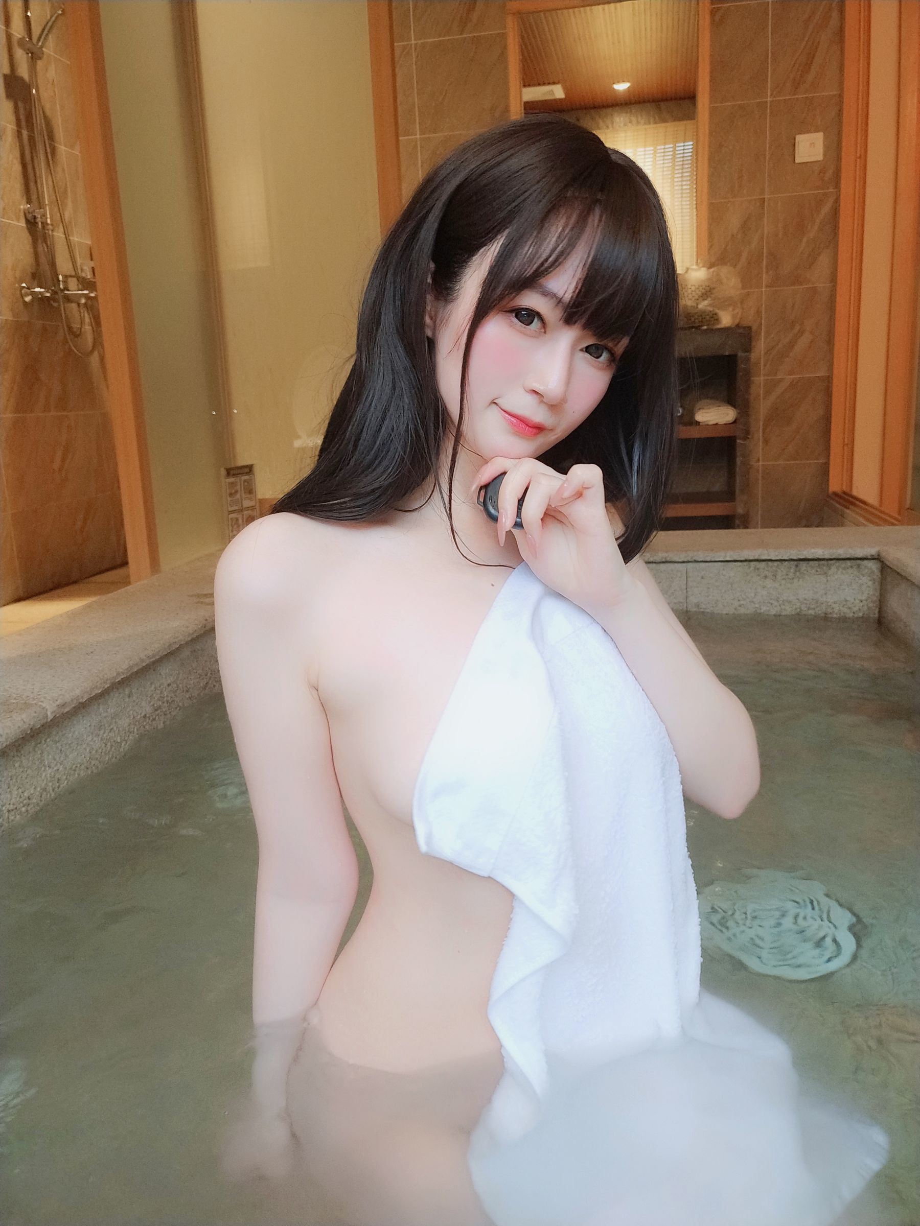 COS 혜택] Coser 아가씨 백은 - 여성 욕탕(하)