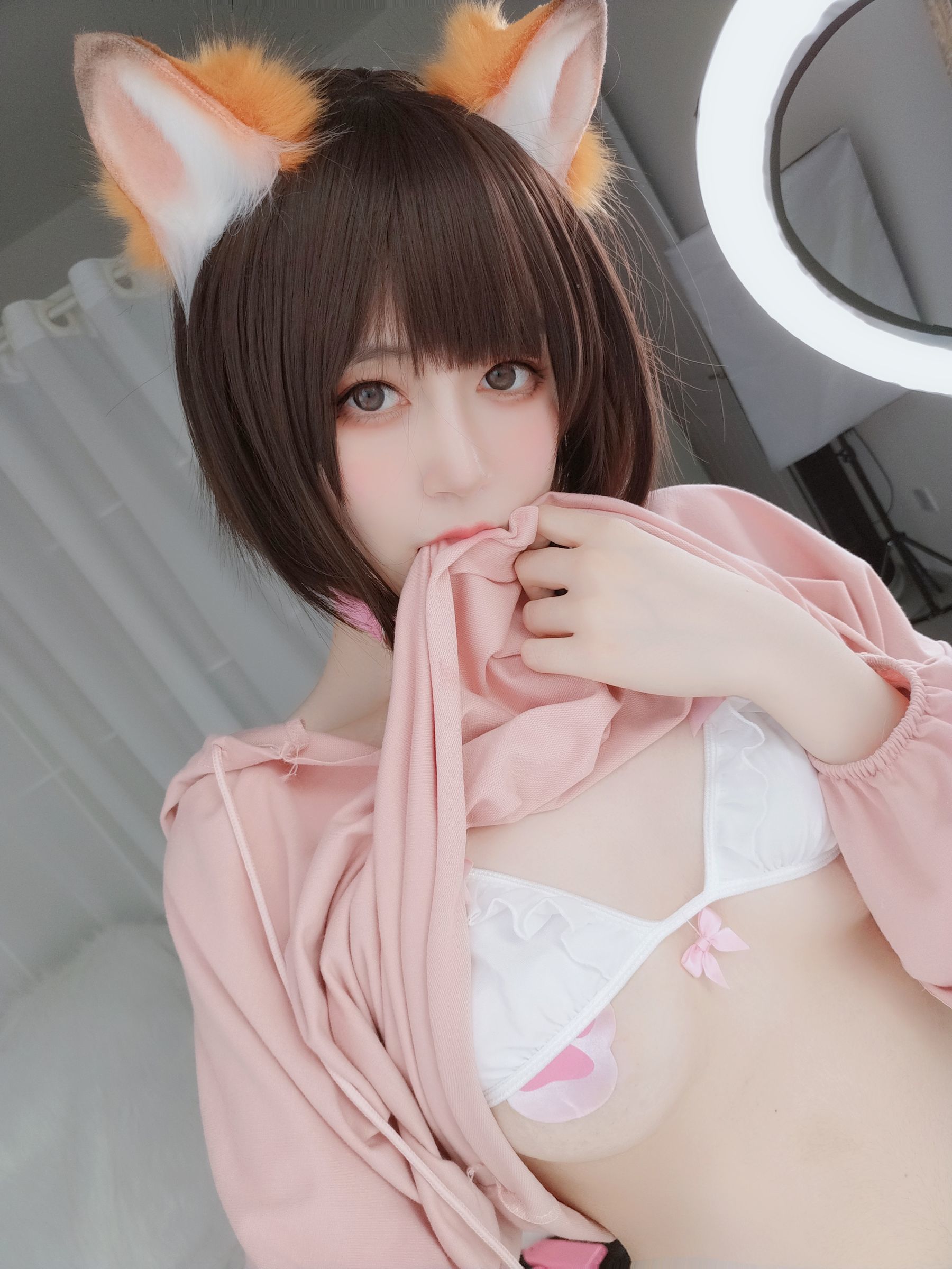 คอสฟู๋ลี่] Coser ซื่อจื่อเจี๋ย ไป่หยิน - ฟ่งหง หูหลี่