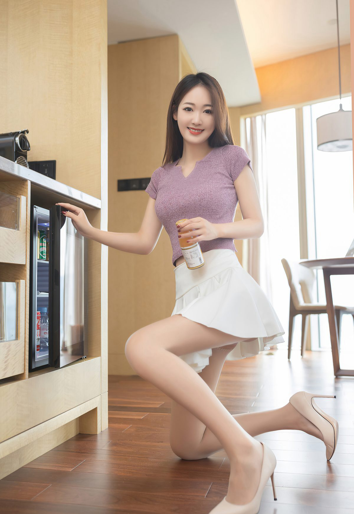 性感极品美腿嫩模唐安琪诱惑剧酒店脱肉丝袜