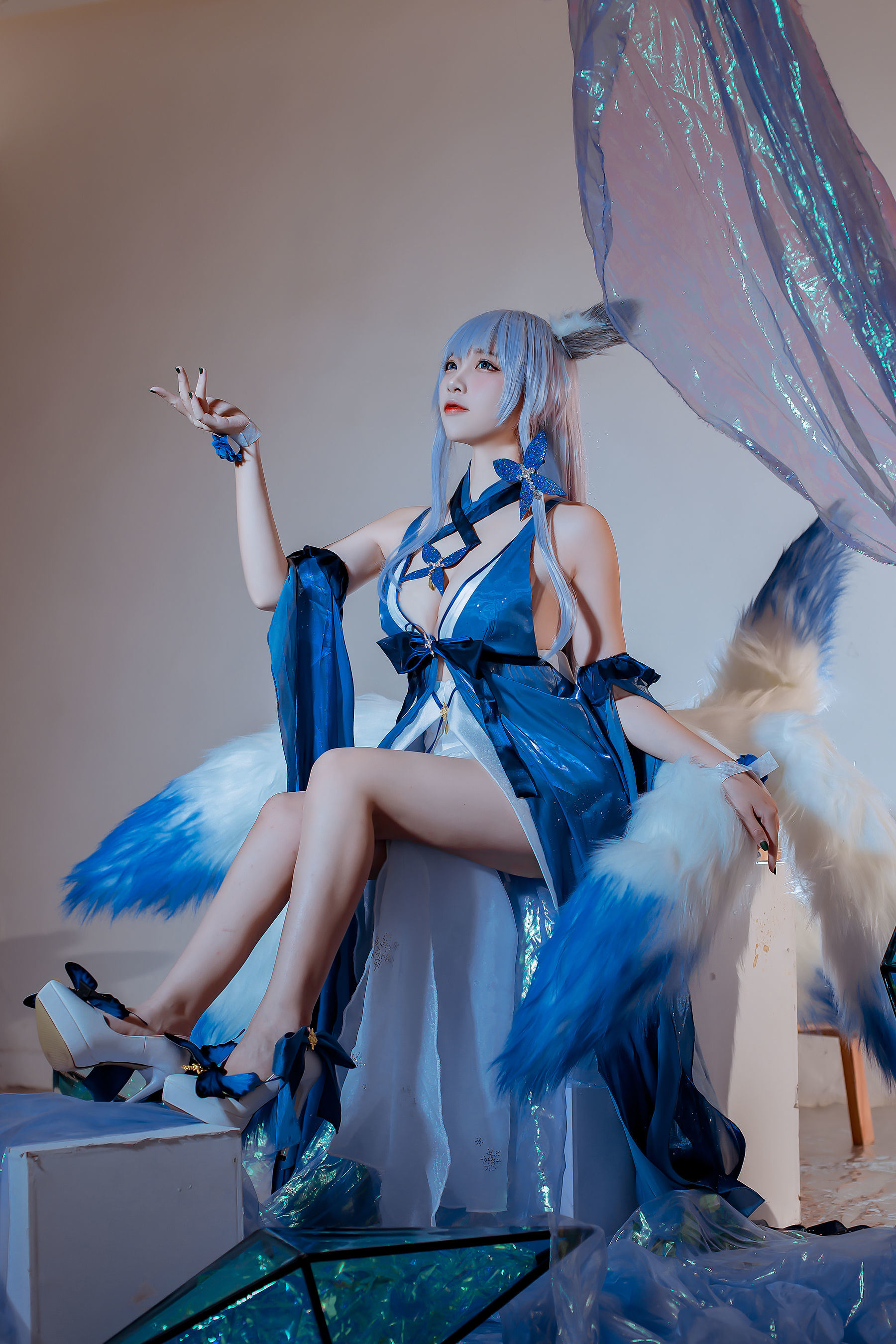 COSฟู๋ลี่] Coser ยอดนิยม เอิร์ซา นิซ่า - แอซอร์ เลน ชินาโนะ ชุดราตรี