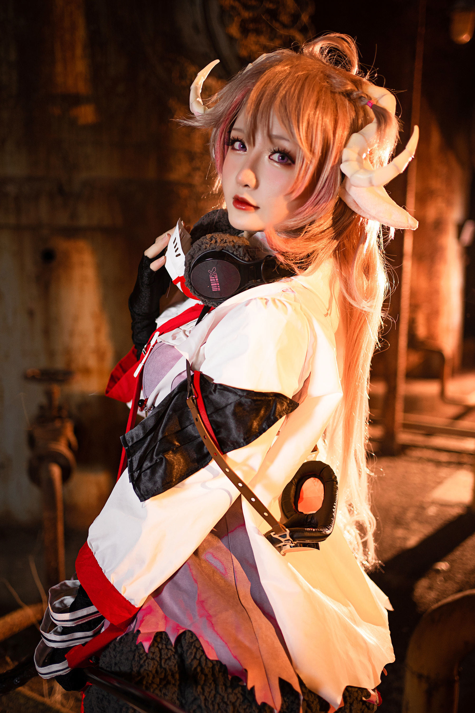 COS Phúc Lợi] Coser tiểu thư Tinh Chi Chi - Arknights 《Eyjafjalla》