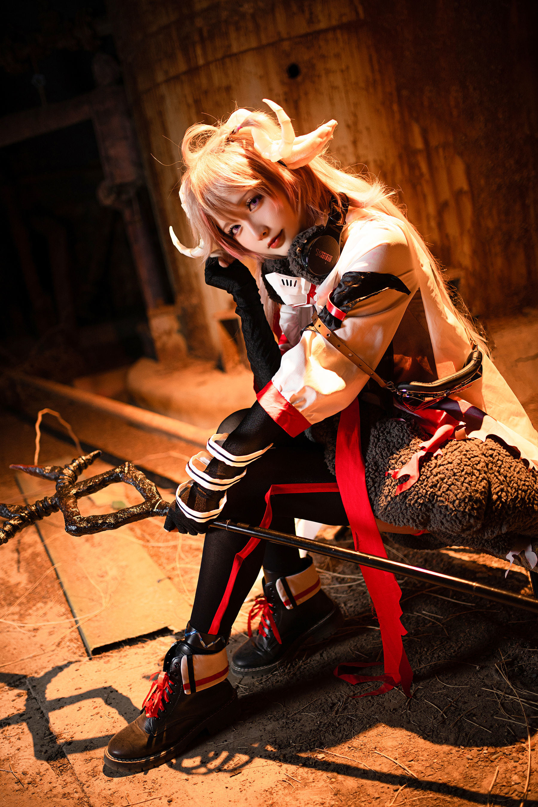 COS Phúc Lợi] Coser tiểu thư Tinh Chi Chi - Arknights 《Eyjafjalla》