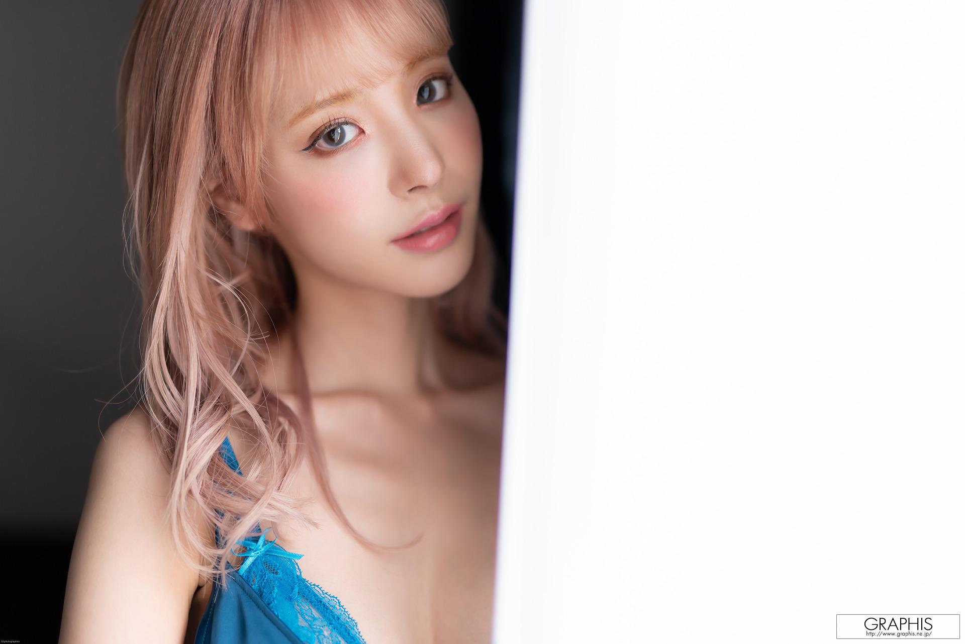 [Graphis] Kana Momonogi 桃乃木かな 180P