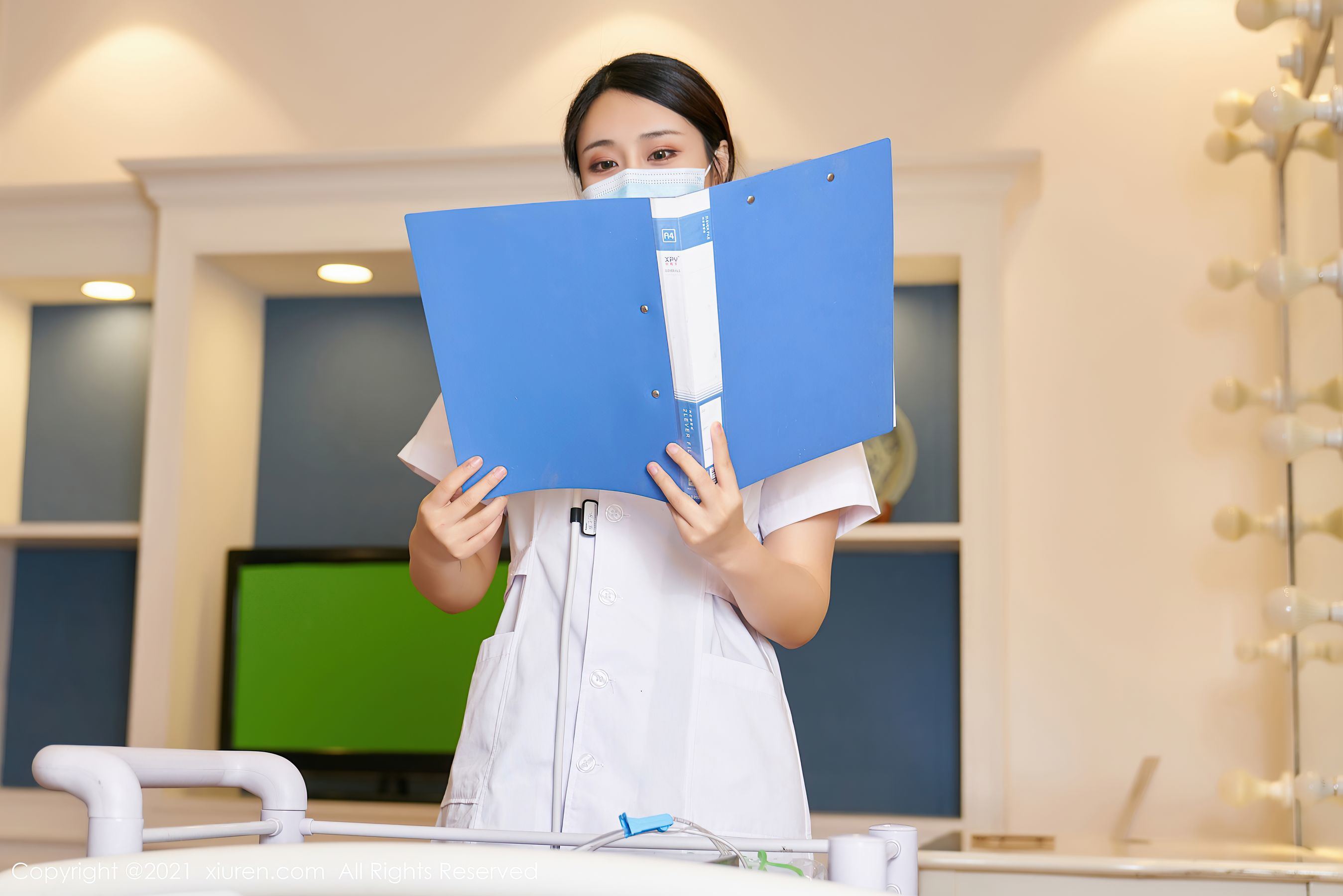 秀人XIUREN] Số 3060 Cửu Nguyệt Sinh và Lâm Tử Hân Freya