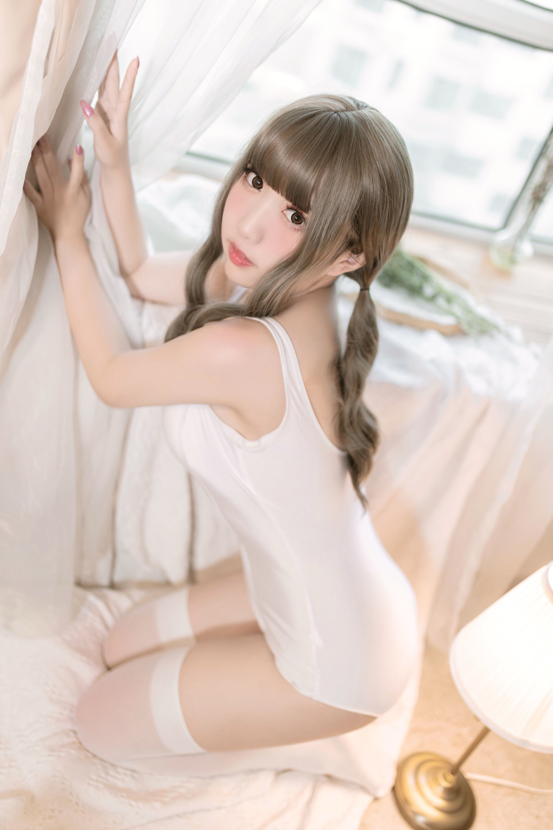 COS Phúc lợi] Blogger anime Mèo Điền Thánh Nai Nai - Áo bơi trắng