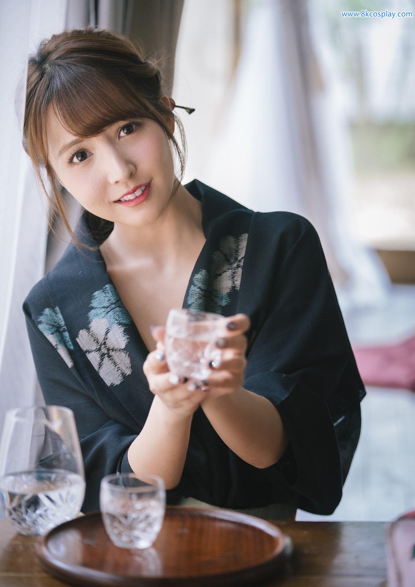 Yua Mikami 각성 사진집 99P