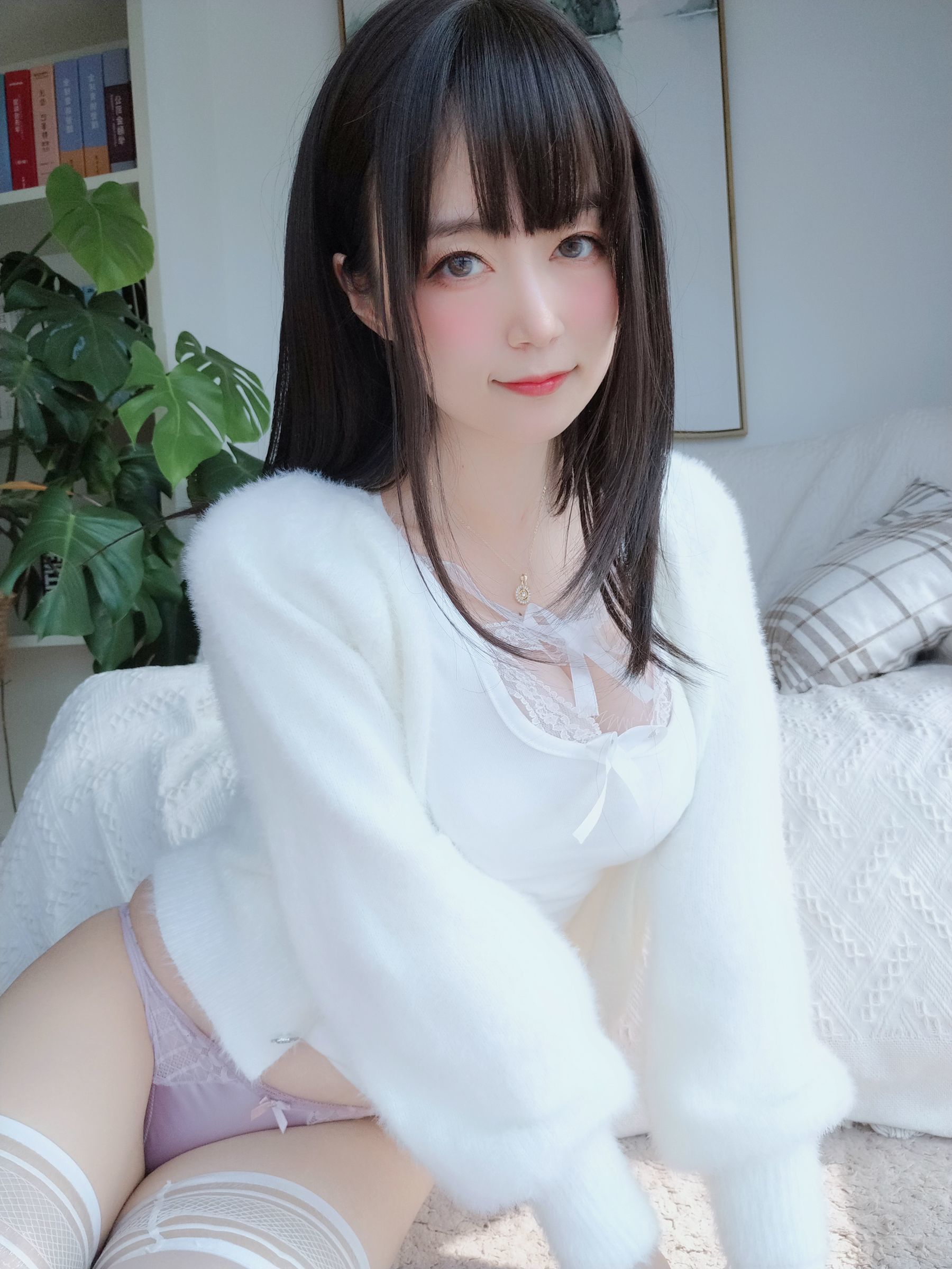 COS Welfare] Coser Miss Bai Yin - White Lace