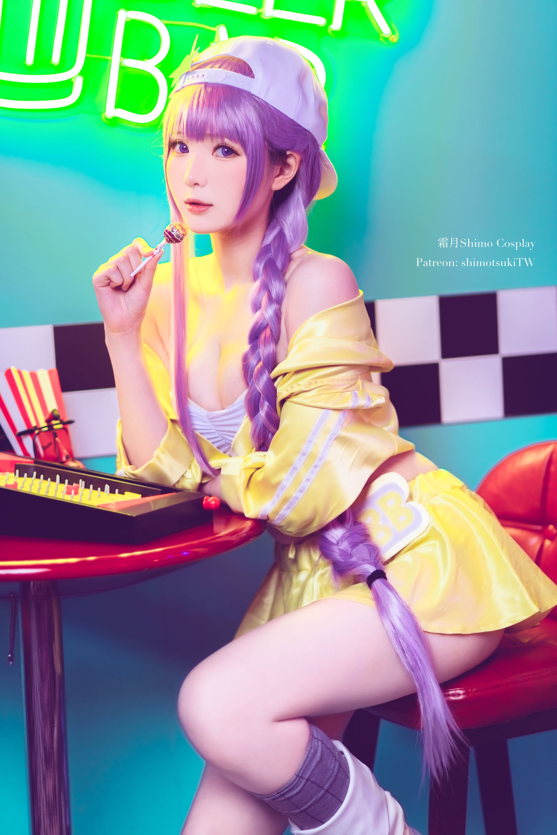 COS 福利] 微博妹紙霜月 Shimo - BB 泳裝