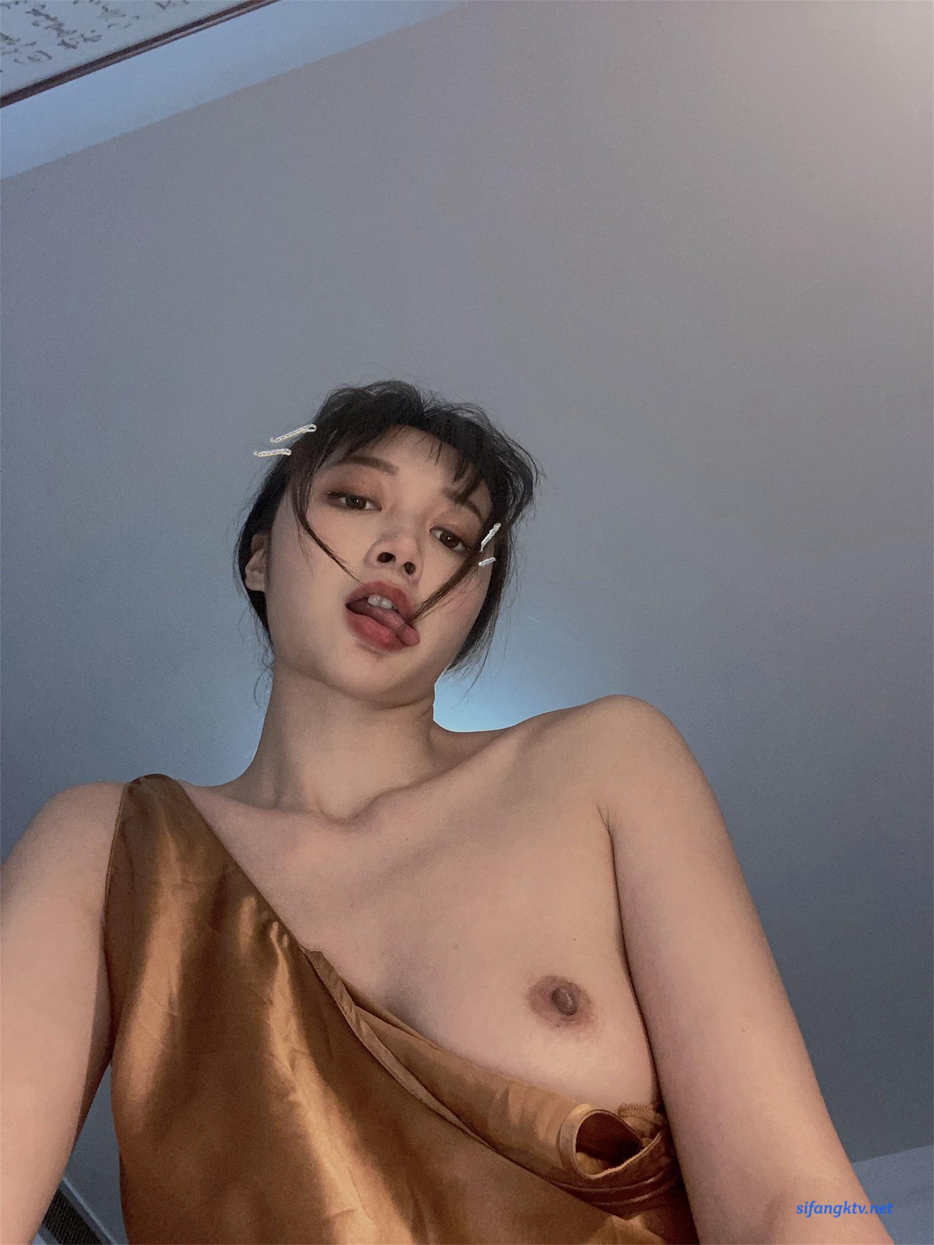 上海姑娘Aooomi 写真 61P