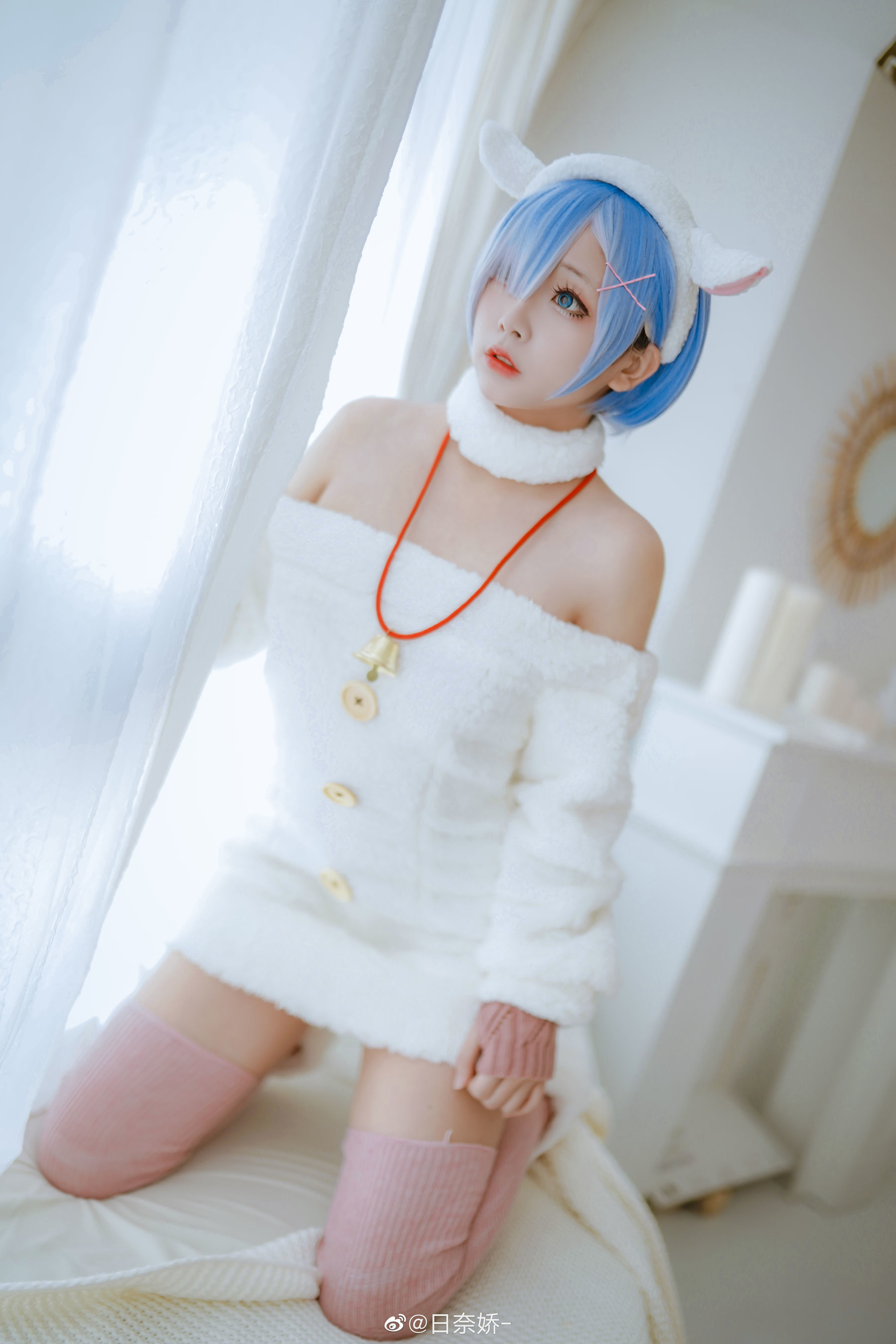 Cosplay Welfare] Ri Nai Jiao - Rem Sweater + Alice