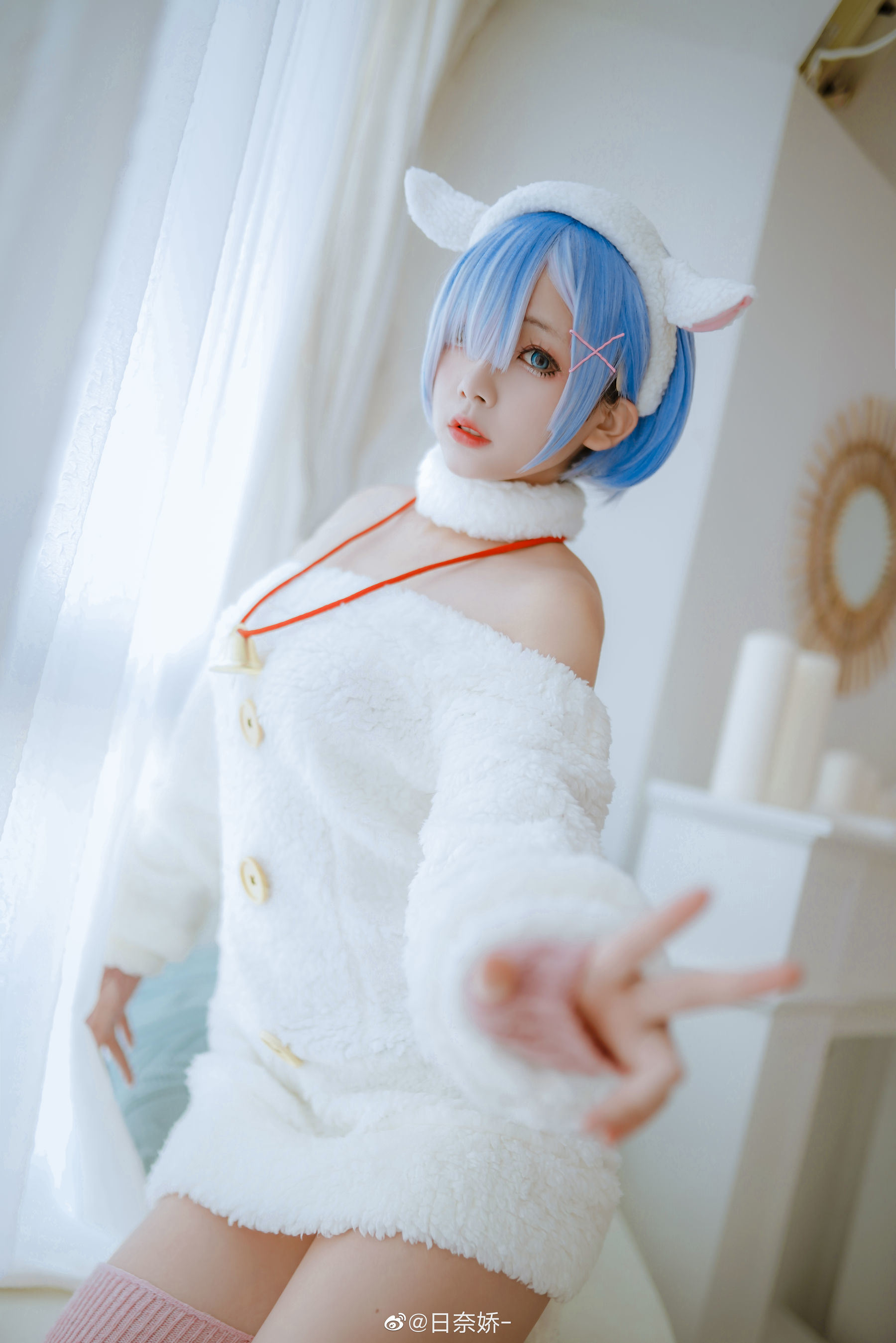 Cosplay Welfare] Ri Nai Jiao - Rem Sweater + Alice