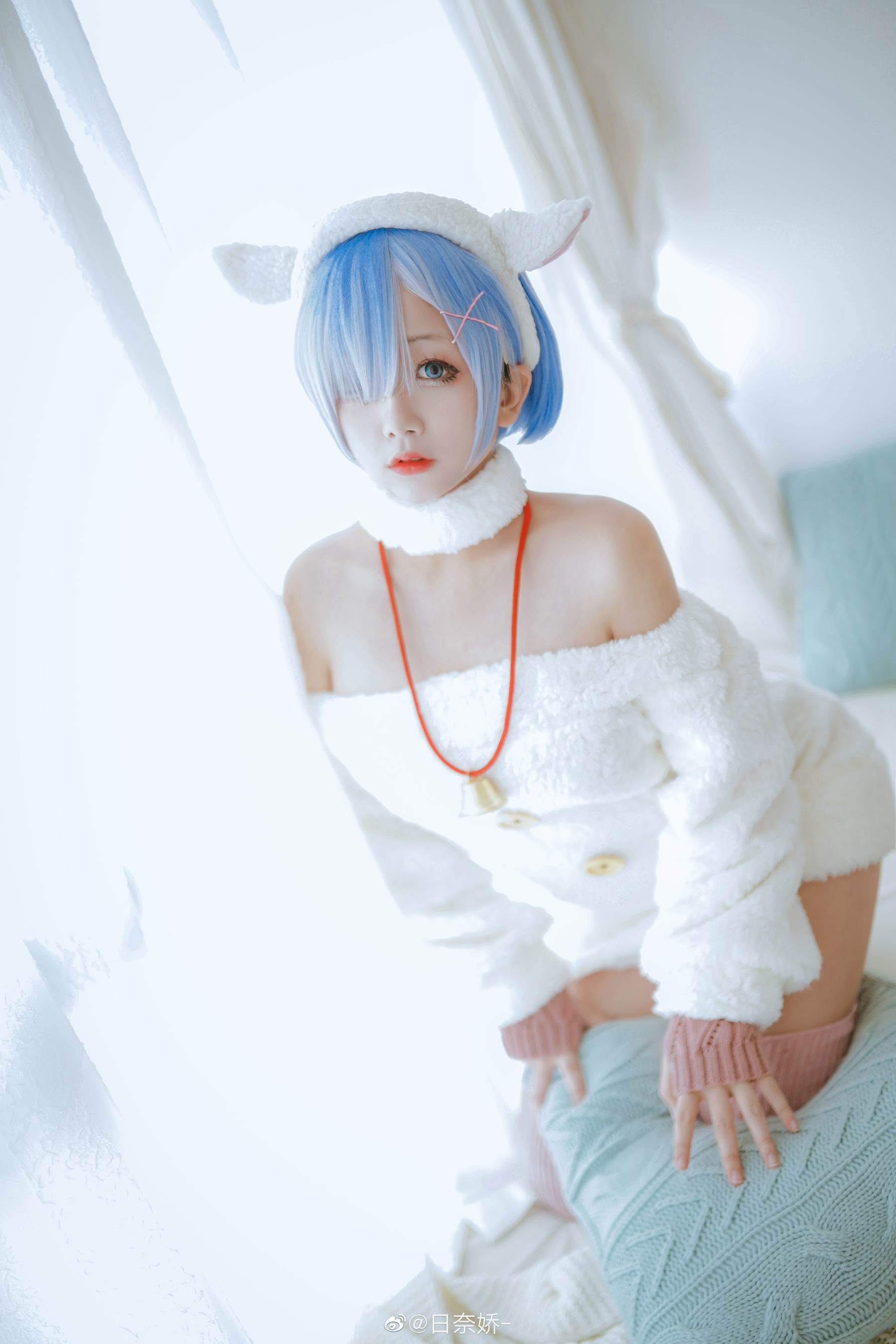 Cosplay Welfare] Ri Nai Jiao - Rem Sweater + Alice