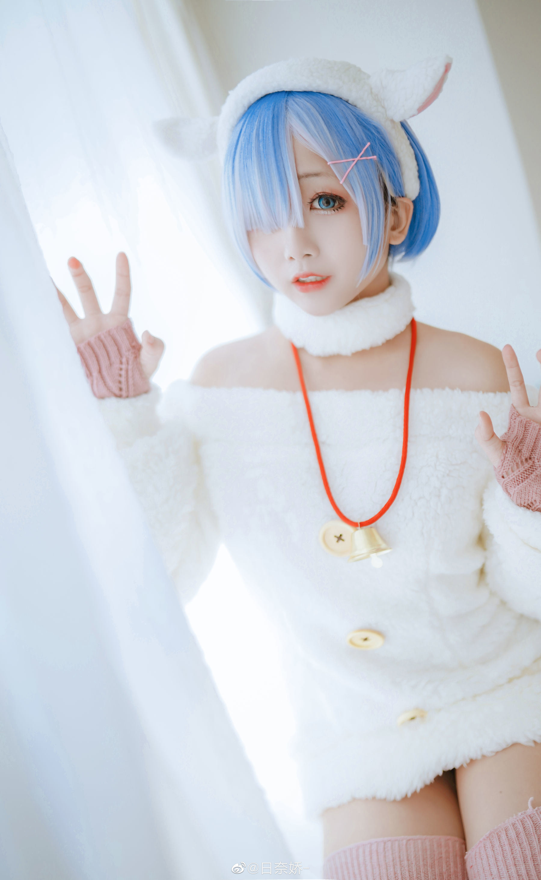 Cosplay Welfare] Ri Nai Jiao - Rem Sweater + Alice
