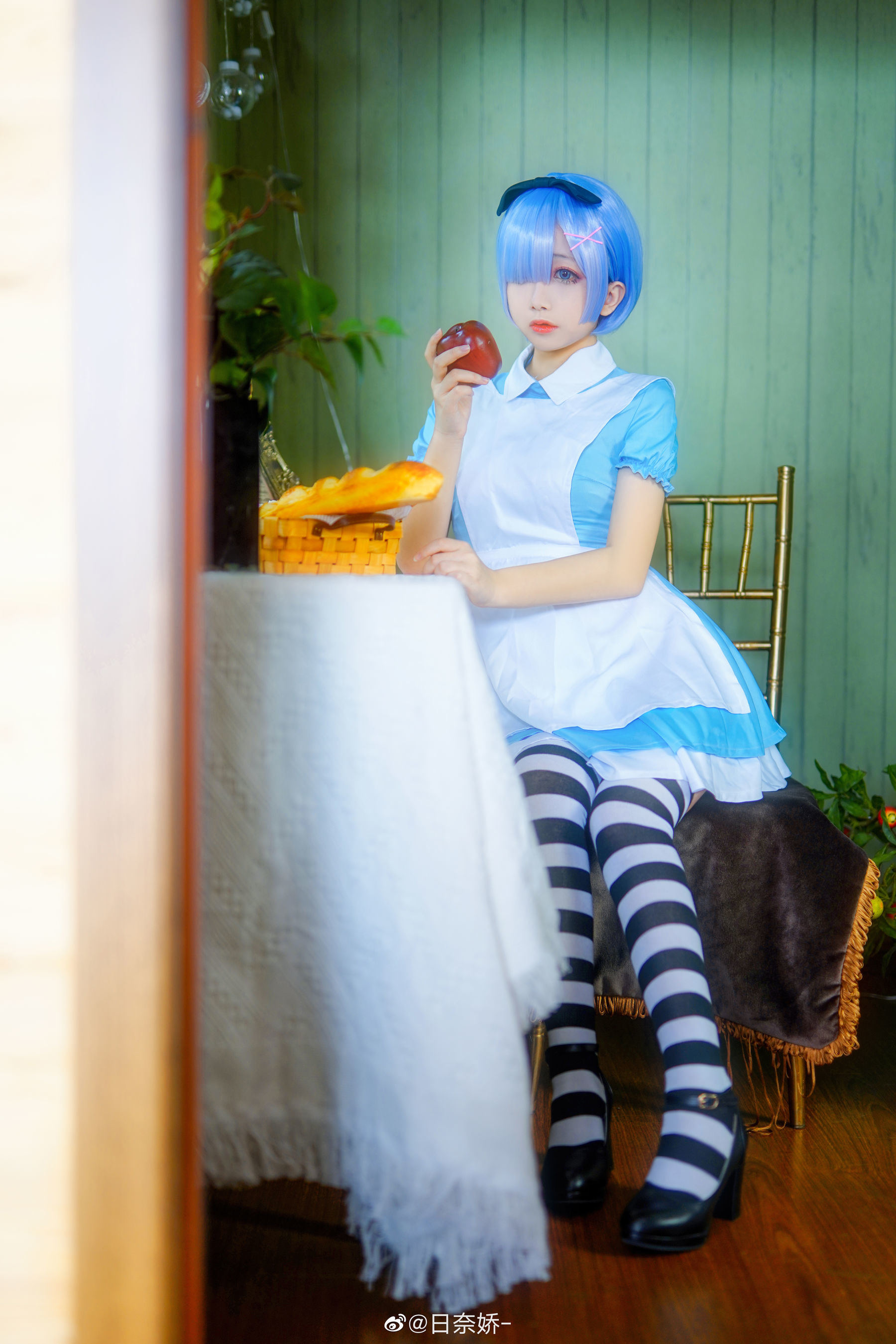 Cosplay Welfare] Ri Nai Jiao - Rem Sweater + Alice