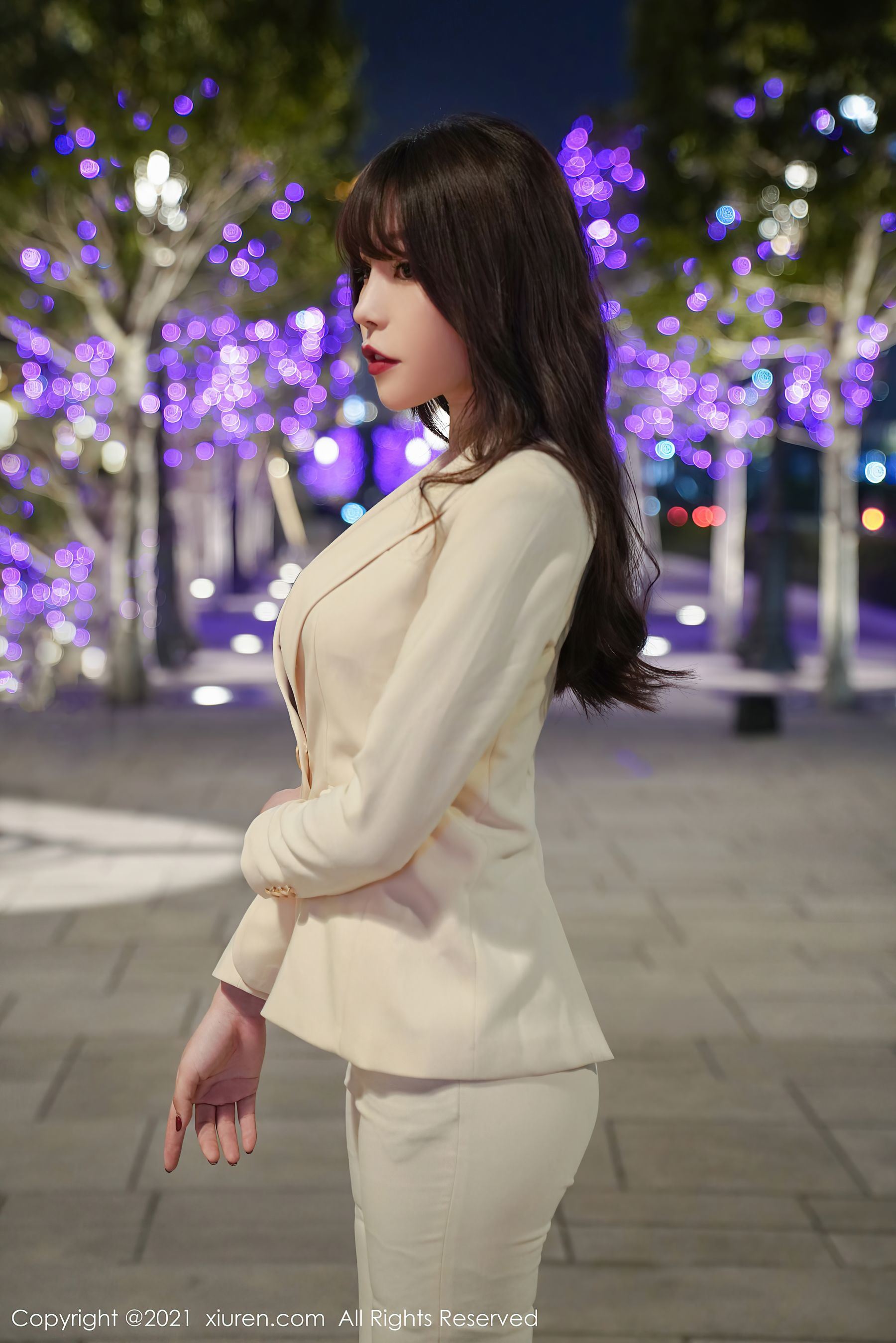 [秀人XIUREN] No.3195 芝芝Booty