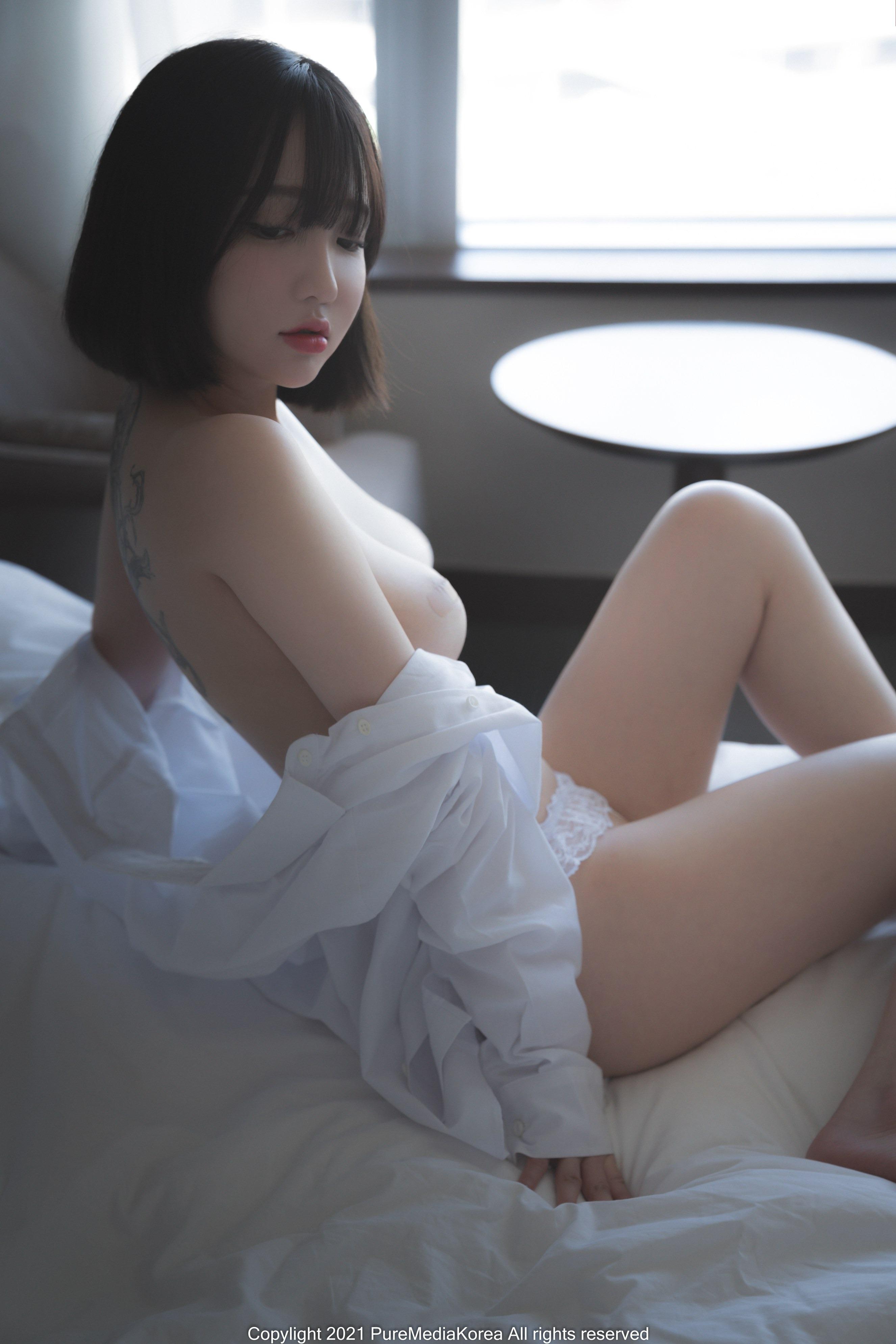 Pure Media Vol.070 Son Ye-Eun (손예은) 72P