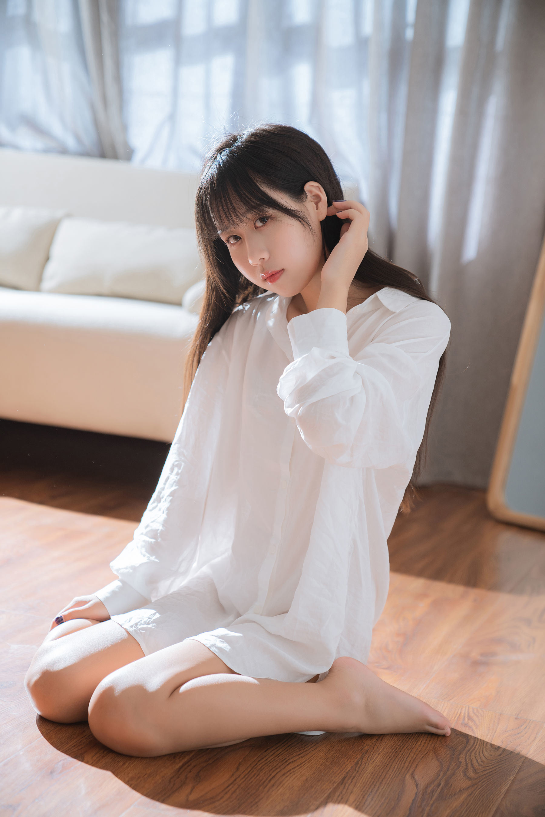 [COS福利] 阳光美少女萌芽儿o0 - 浴缸