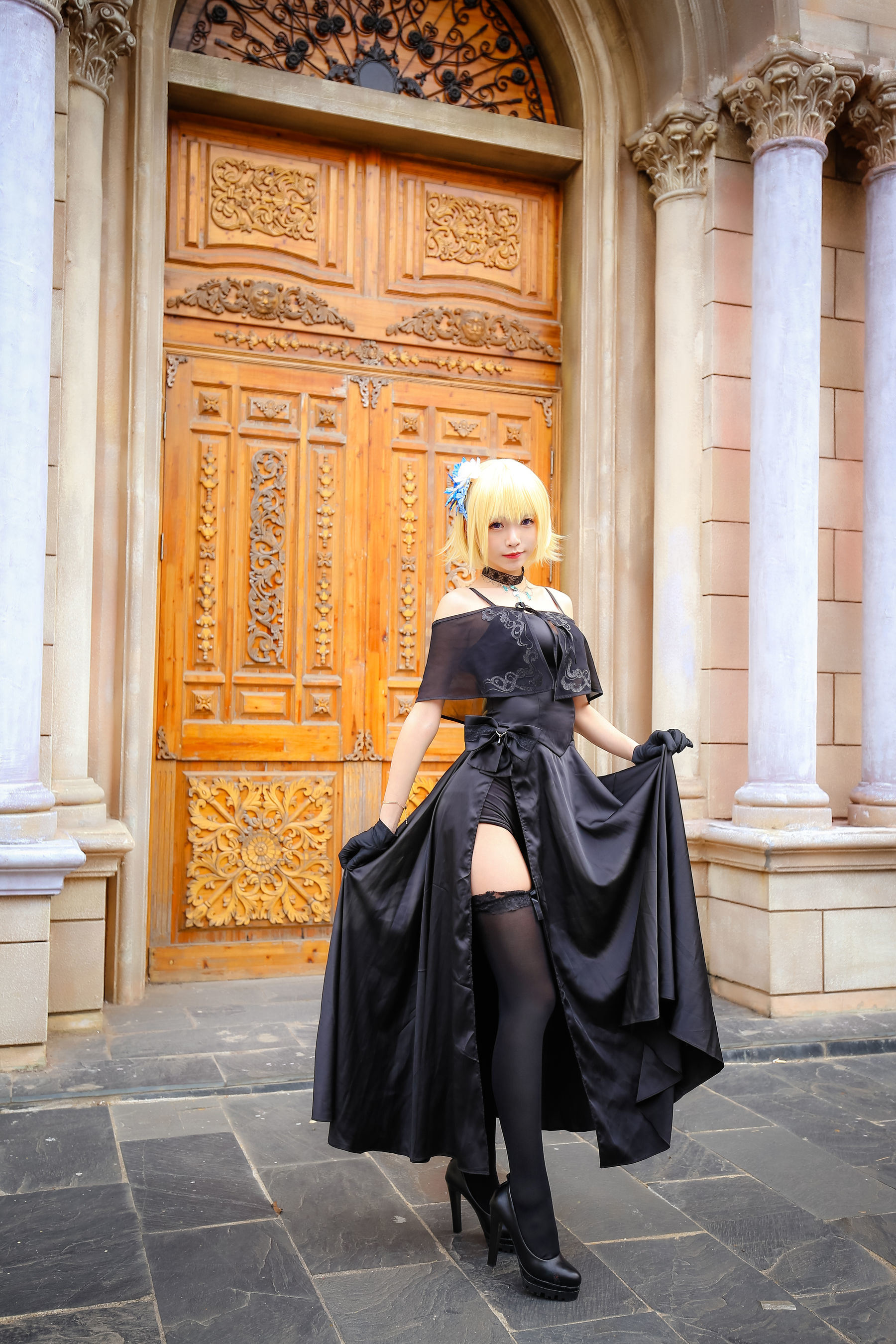 COS Welfare] Anime Blogger Da Da Juan Juan Xiao Juan - See Her Majesty the Queen