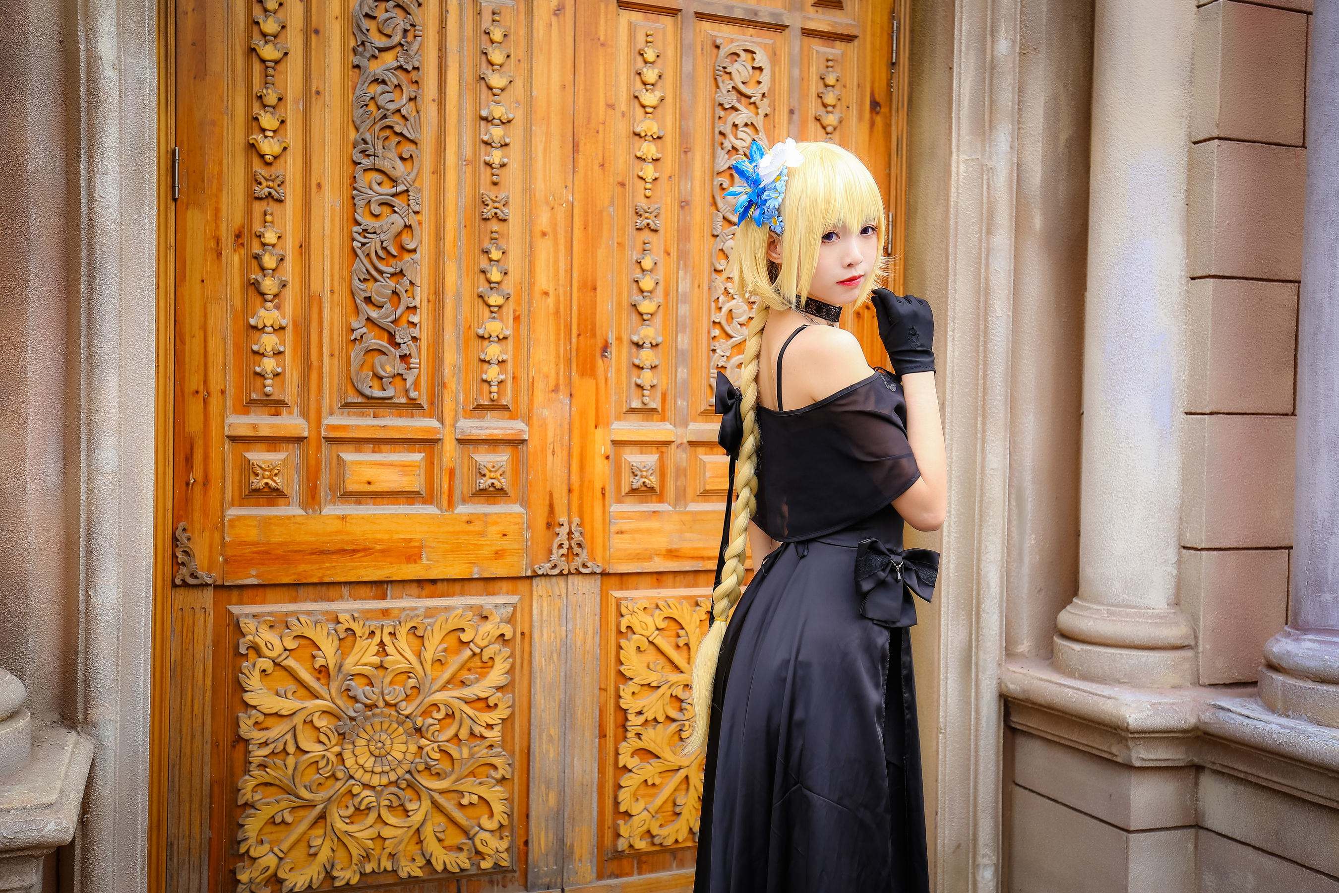 COS Welfare] Anime Blogger Da Da Juan Juan Xiao Juan - See Her Majesty the Queen