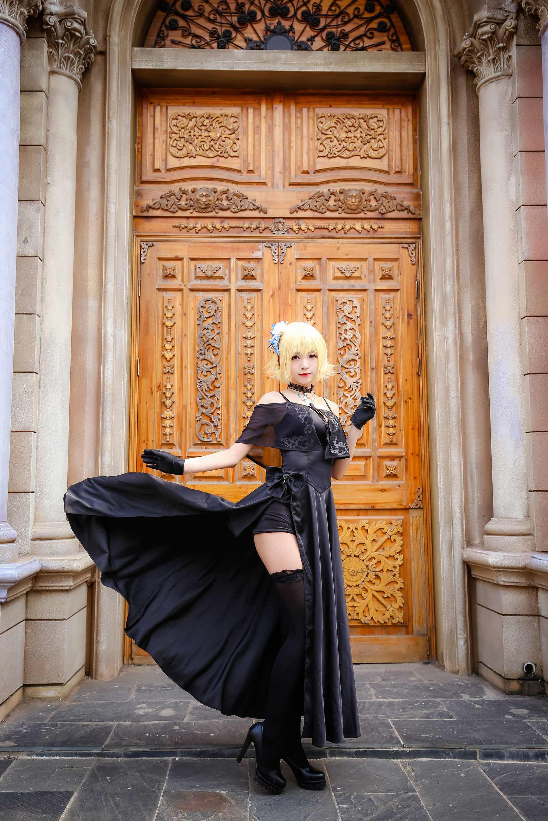 COS Welfare] Anime Blogger Da Da Juan Juan Xiao Juan - See Her Majesty the Queen
