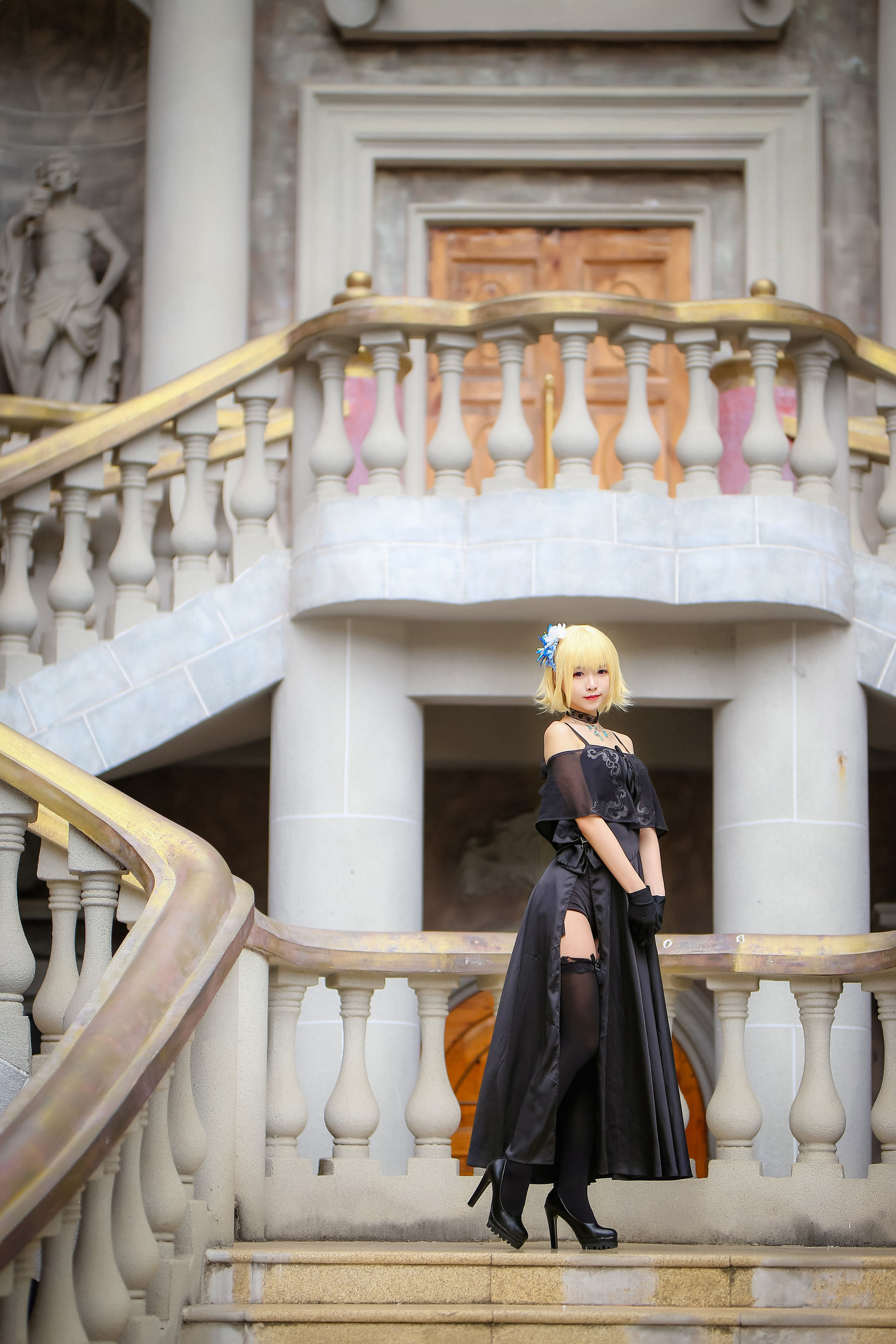 COS Welfare] Anime Blogger Da Da Juan Juan Xiao Juan - See Her Majesty the Queen