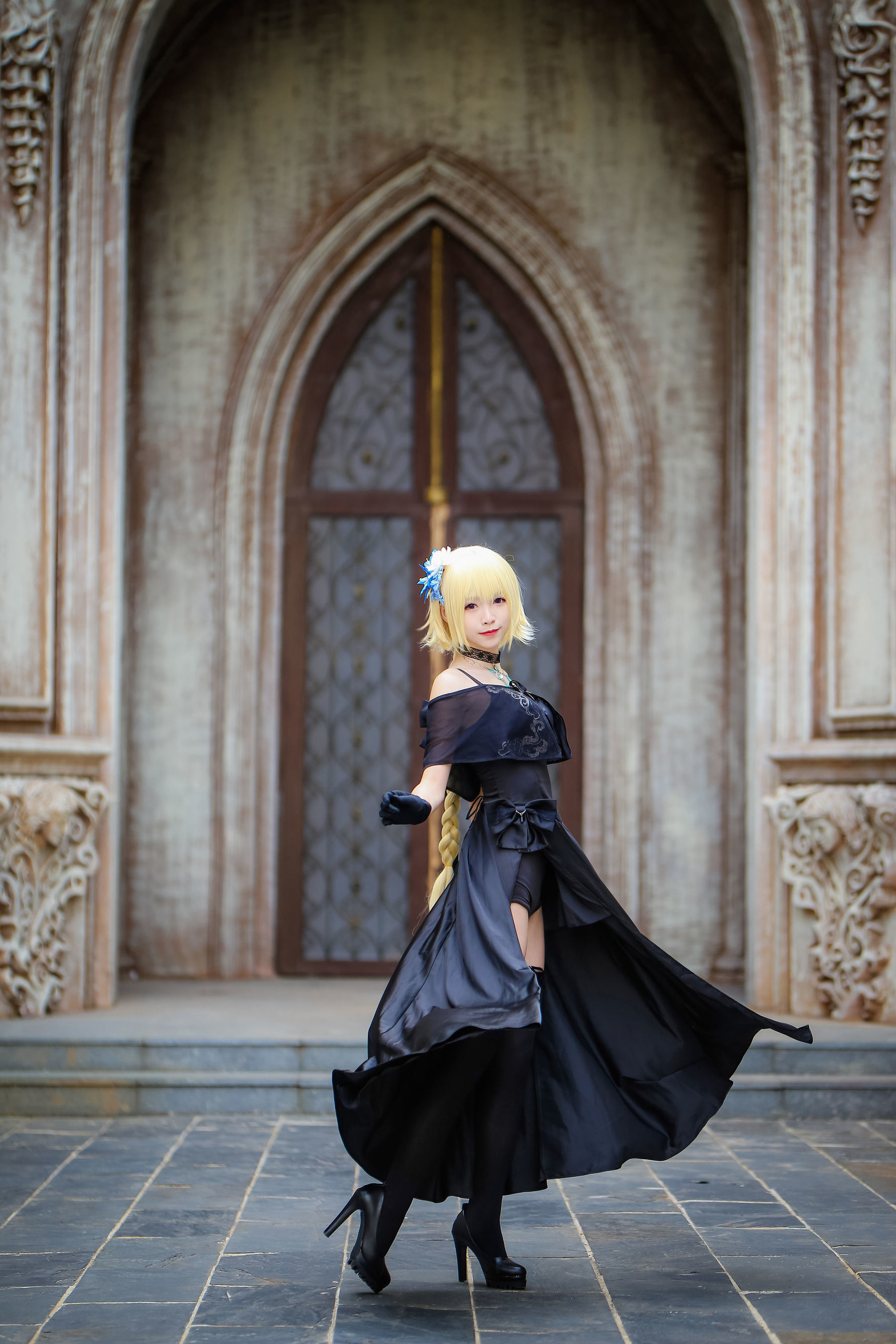 COS Welfare] Anime Blogger Da Da Juan Juan Xiao Juan - See Her Majesty the Queen