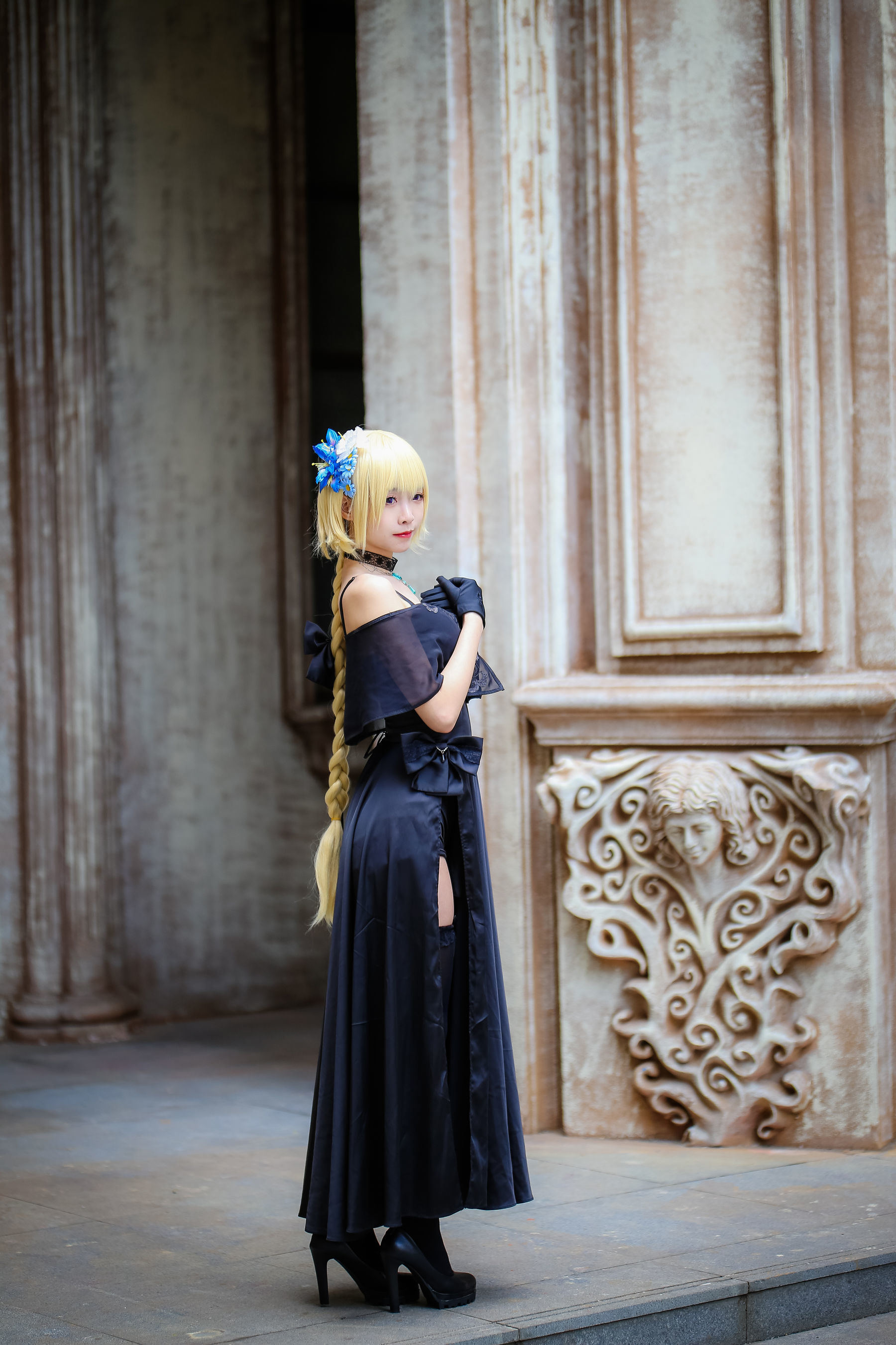 COS Welfare] Anime Blogger Da Da Juan Juan Xiao Juan - See Her Majesty the Queen