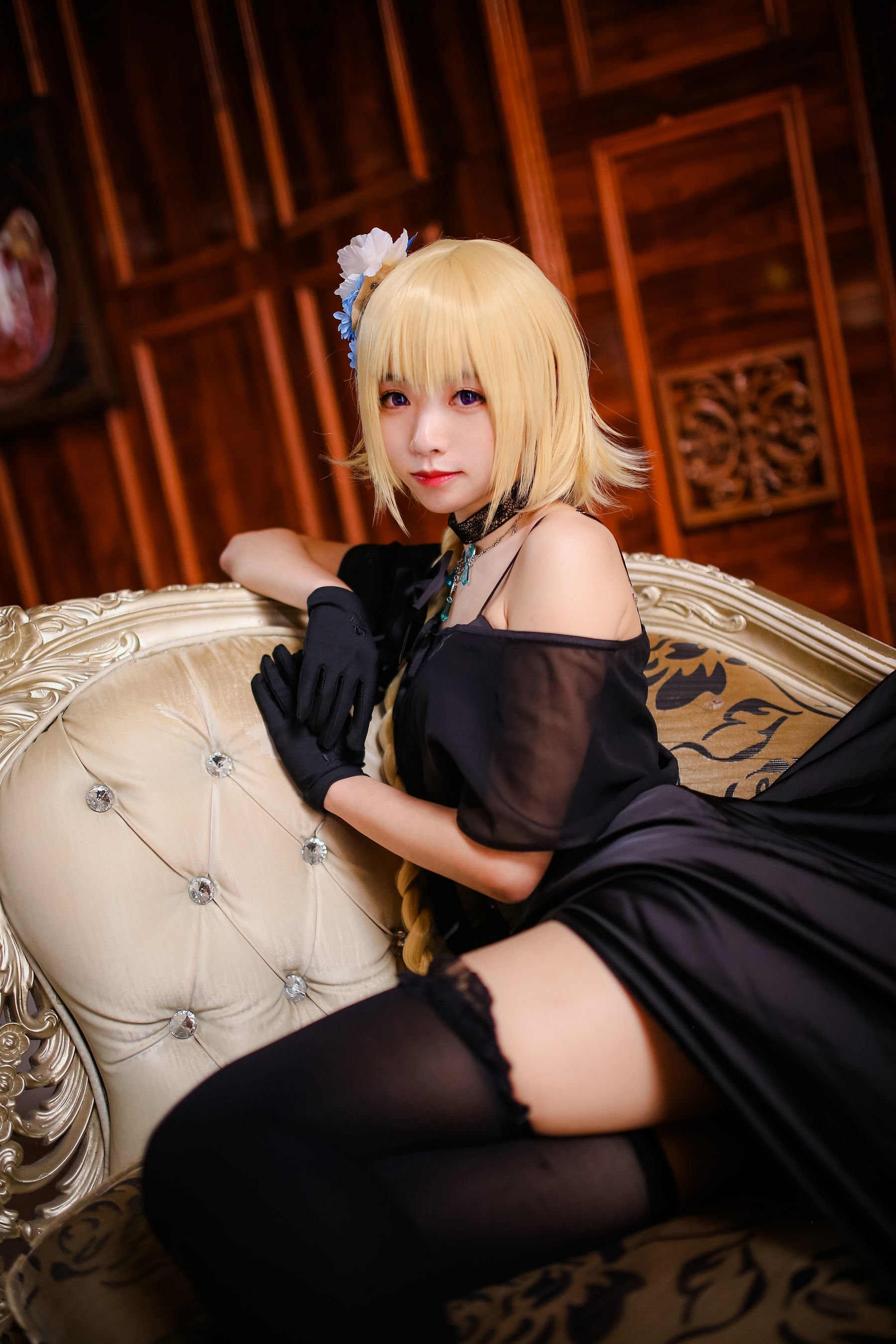 COS Welfare] Anime Blogger Da Da Juan Juan Xiao Juan - See Her Majesty the Queen