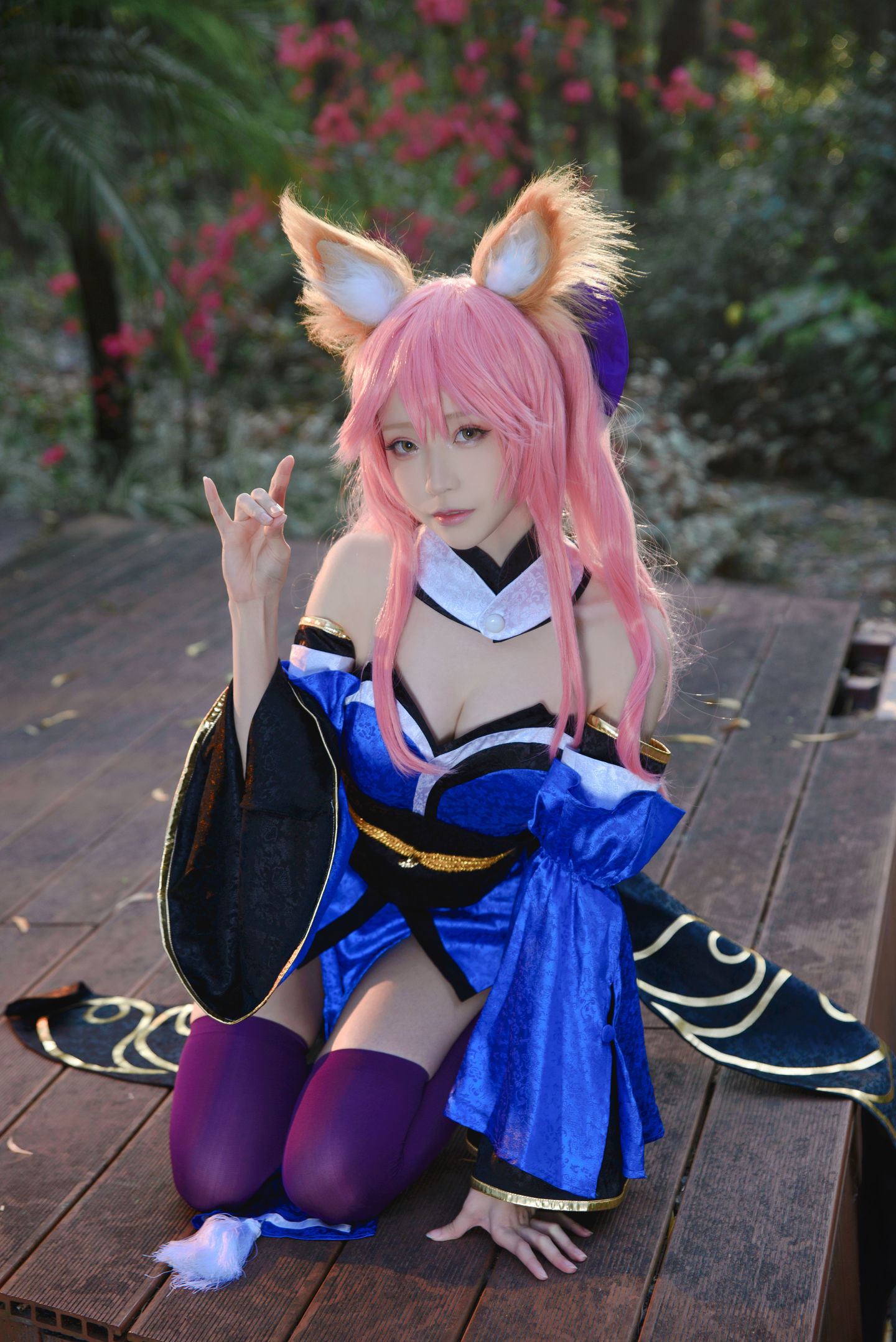 コスプレ福利] 長い脚のコスプレイヤー青青子Js - 鎮魔曲夜桜+玉藻前