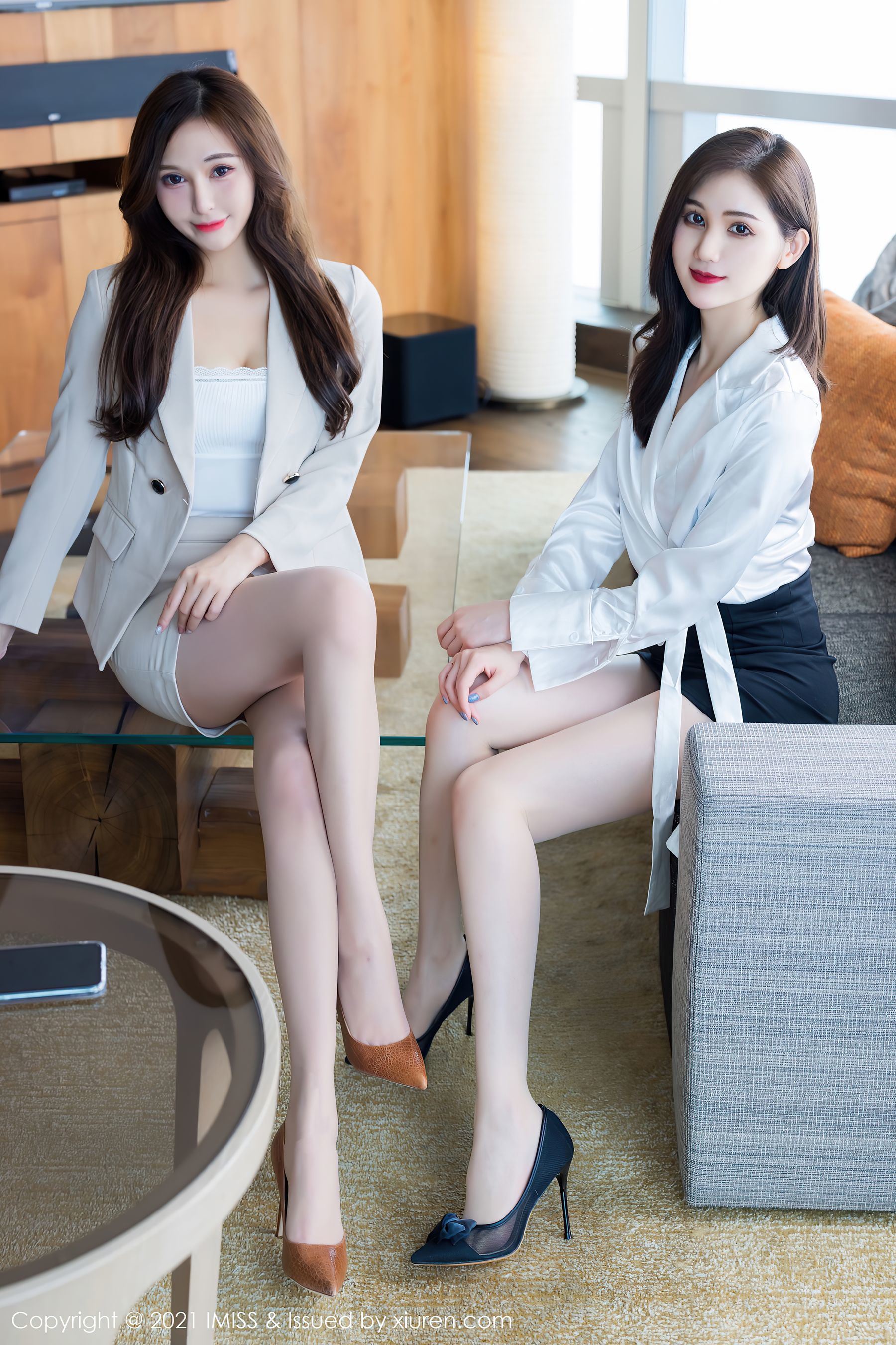 [爱蜜社IMiss] Vol.570 Lavinia肉肉 & SISY思