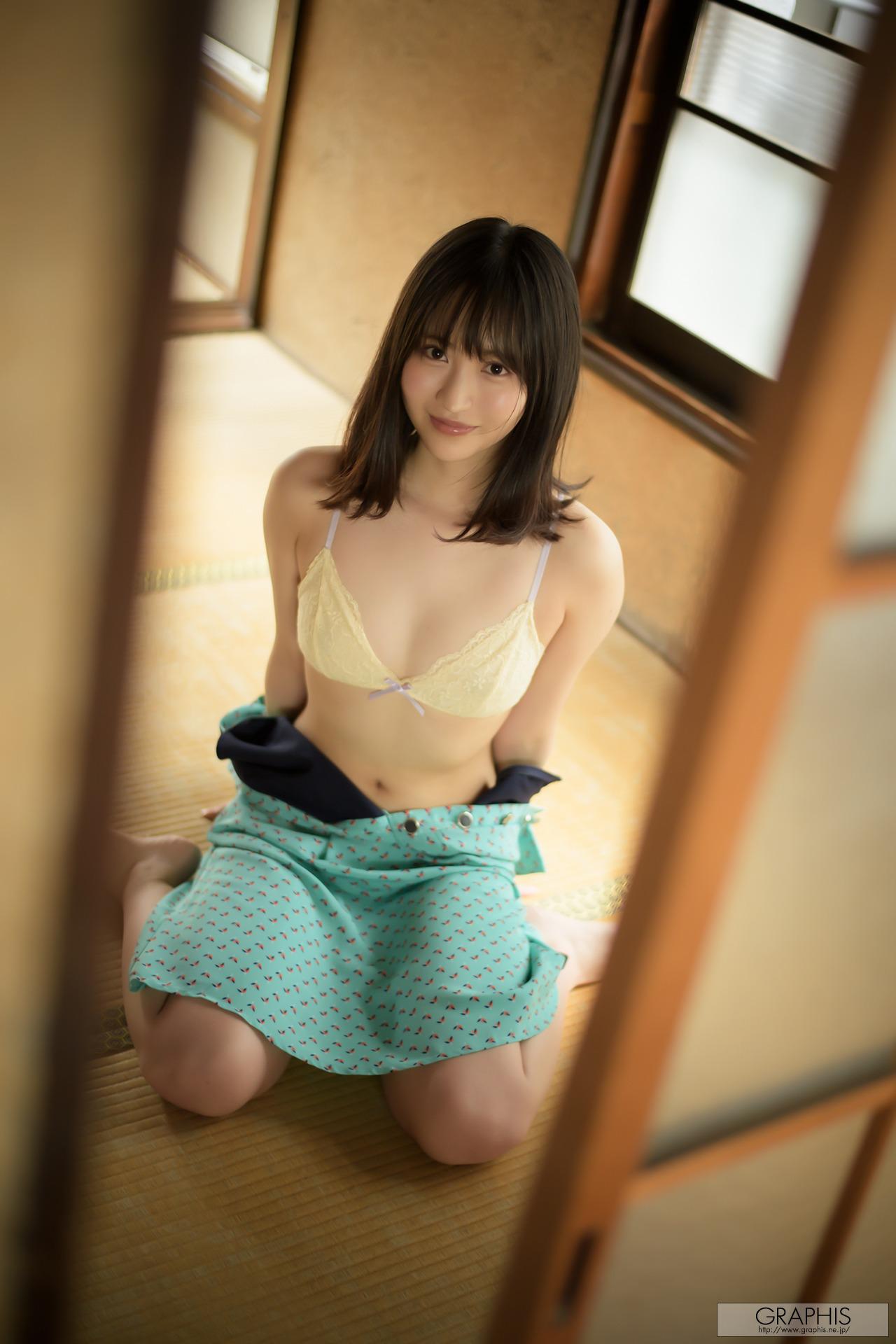 Graphis] Gals – Rikka Ono 小野六花 121P
