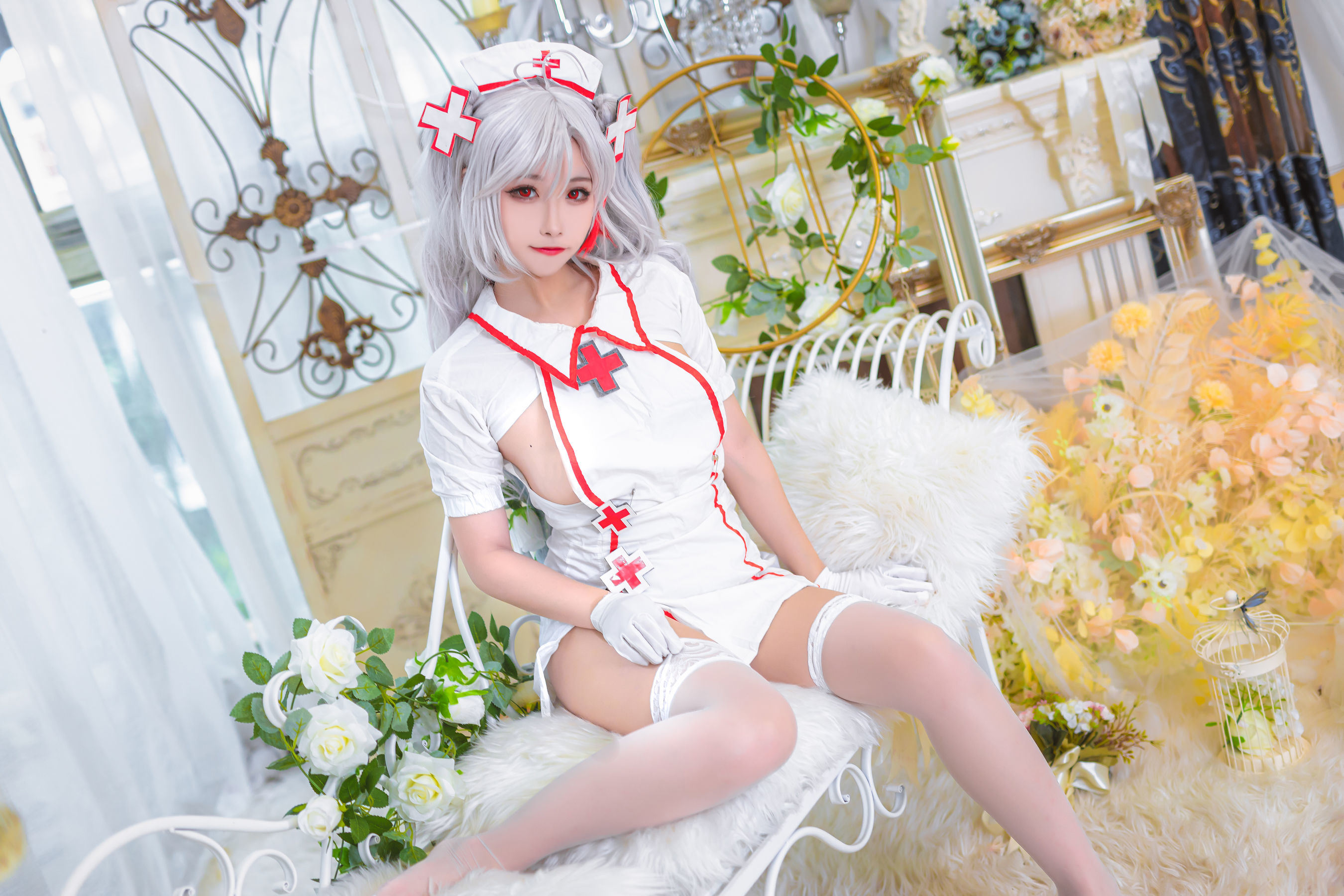 COS Phúc lợi] Cô gái Weibo Momoko Aoi Aoi - Y tá của Eugen
