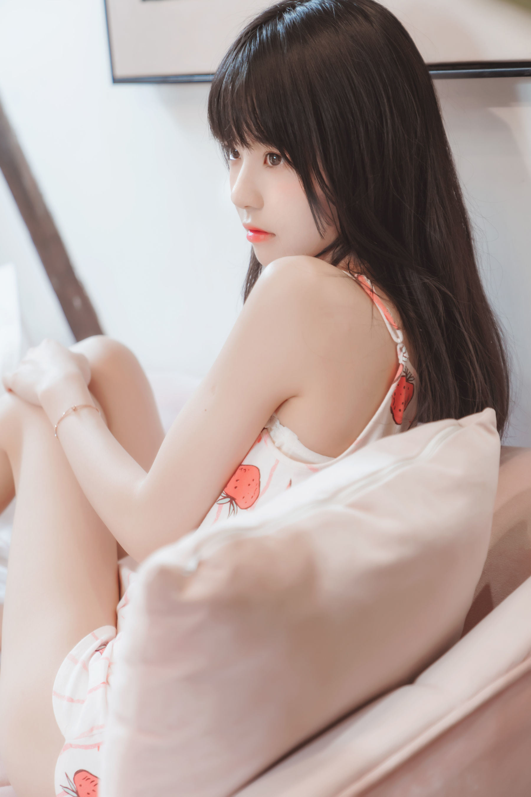 ซีโอเอสฟูหลี่] เชอร์รี่เมียว - ริมฝีปากของหวานๆ ผลสตรอว์เบอร์รี่เล็ก