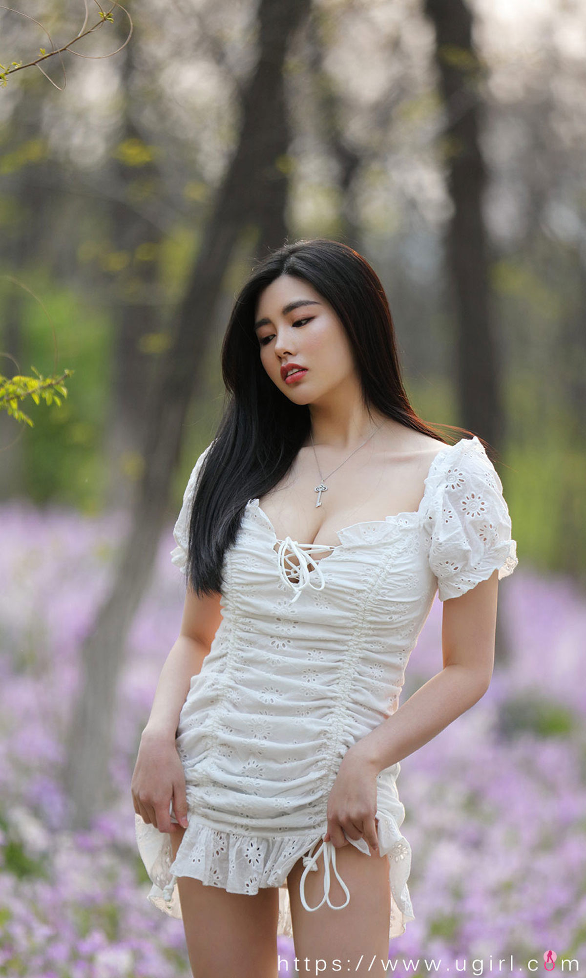 Aiwu Ugirls] No.2099 Na Lộ Lộ Thiên Cám Dỗ