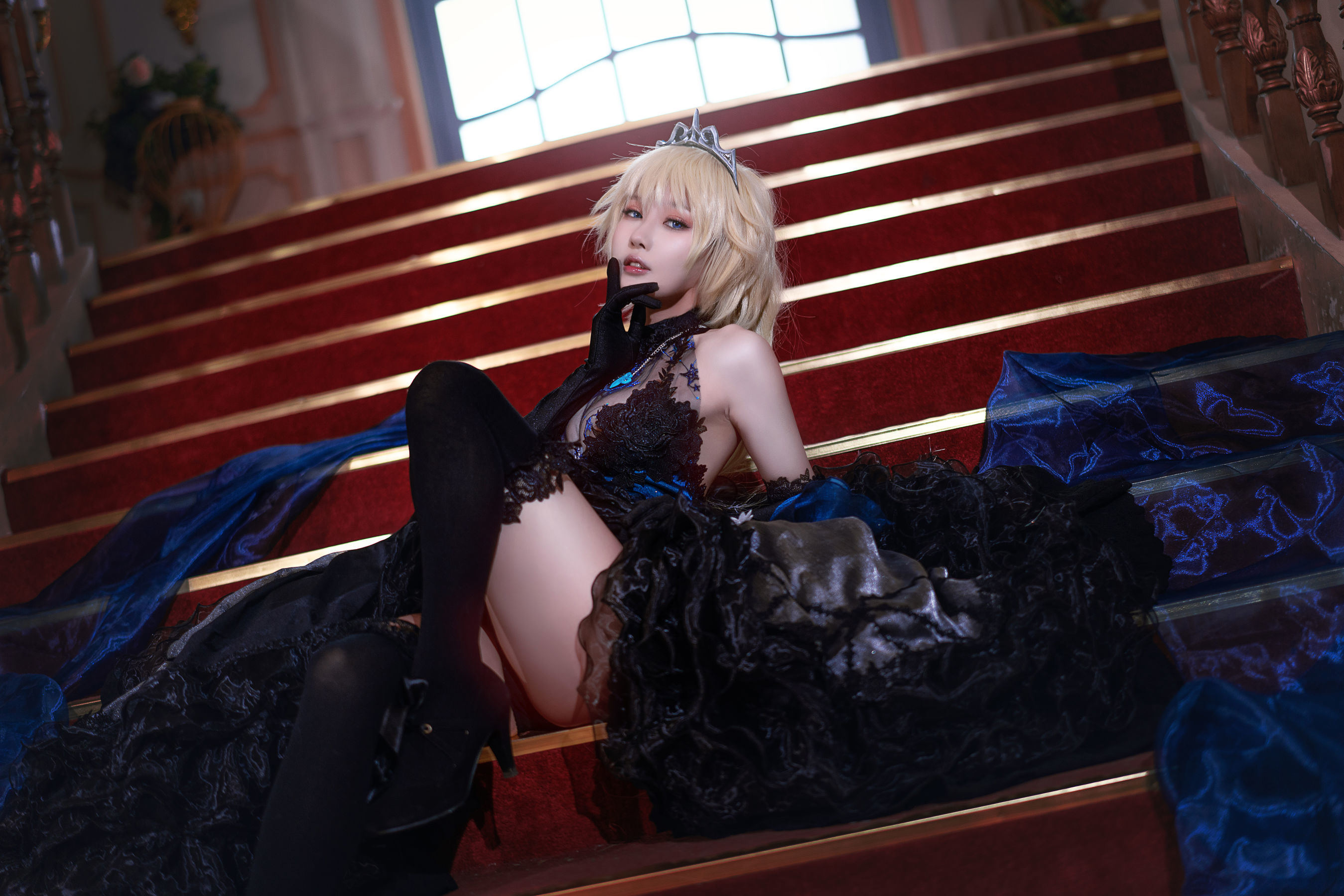 Internet Celebrity Coser Photobook] Anime Blogger A'Bao is also Bunny Girl - Joan of Arc Wedding Dress