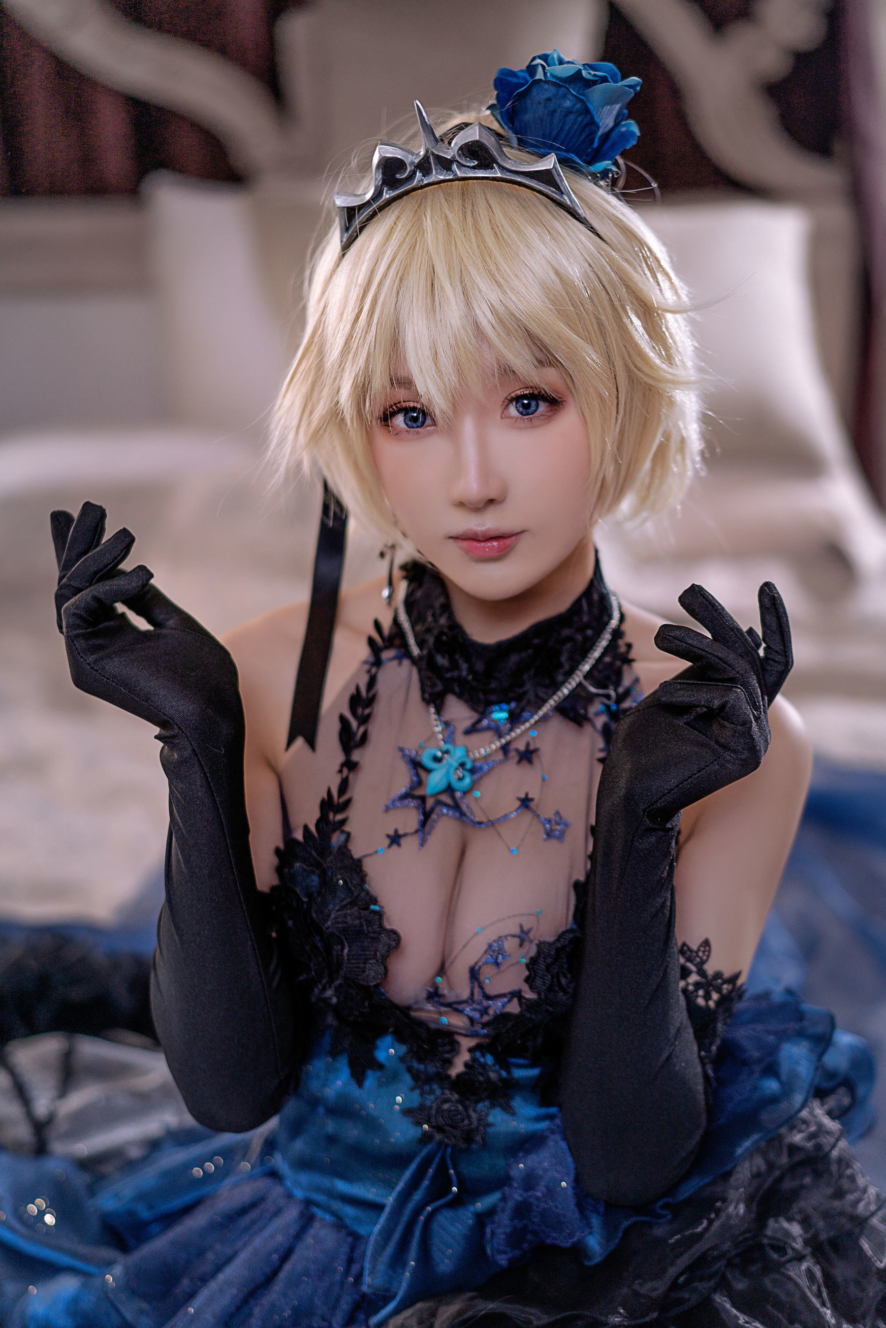 Internet Celebrity Coser Photobook] Anime Blogger A'Bao is also Bunny Girl - Joan of Arc Wedding Dress