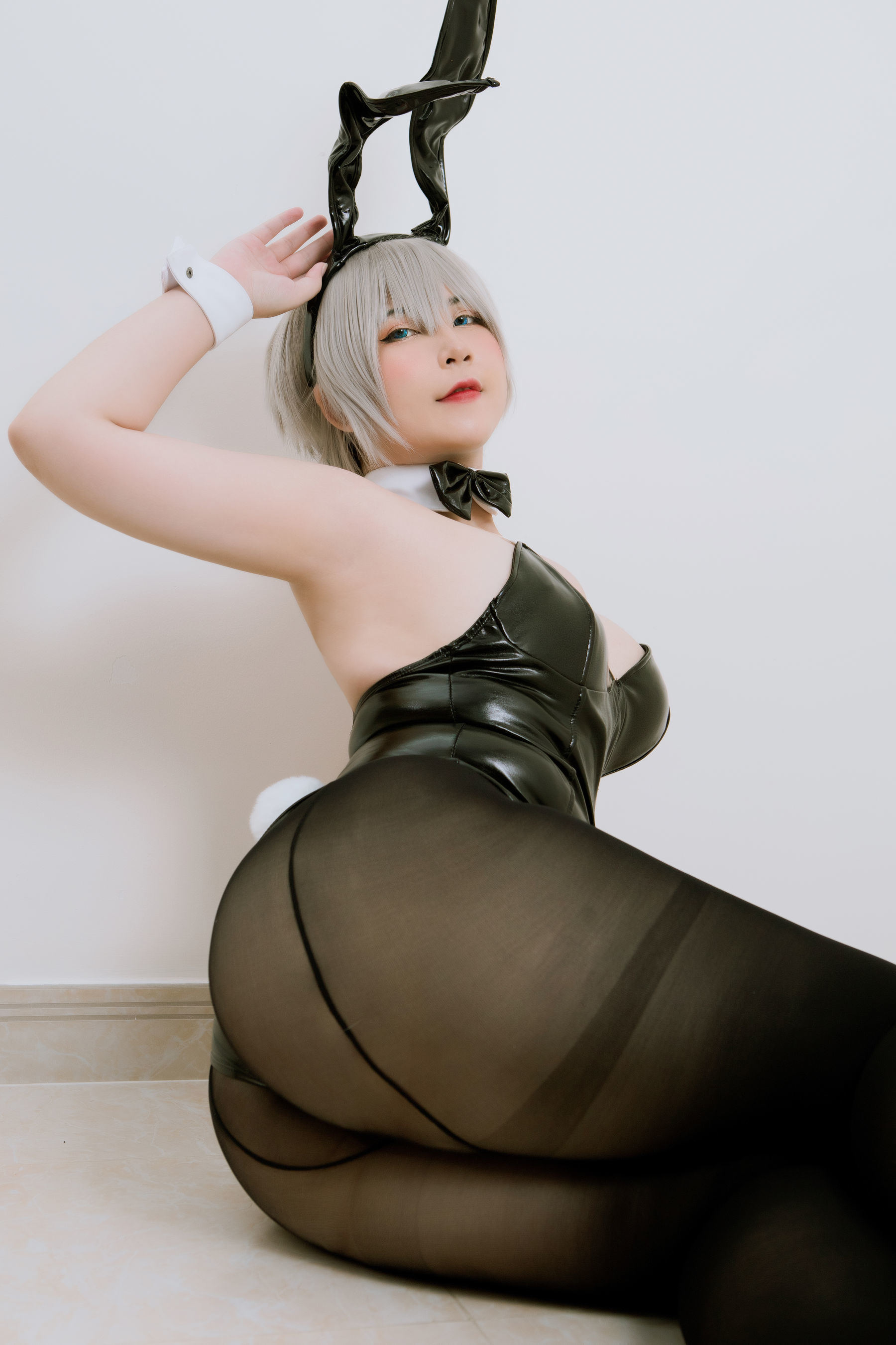 [网红COSER写真] Uy Uy - Uzaki Bunny Suit