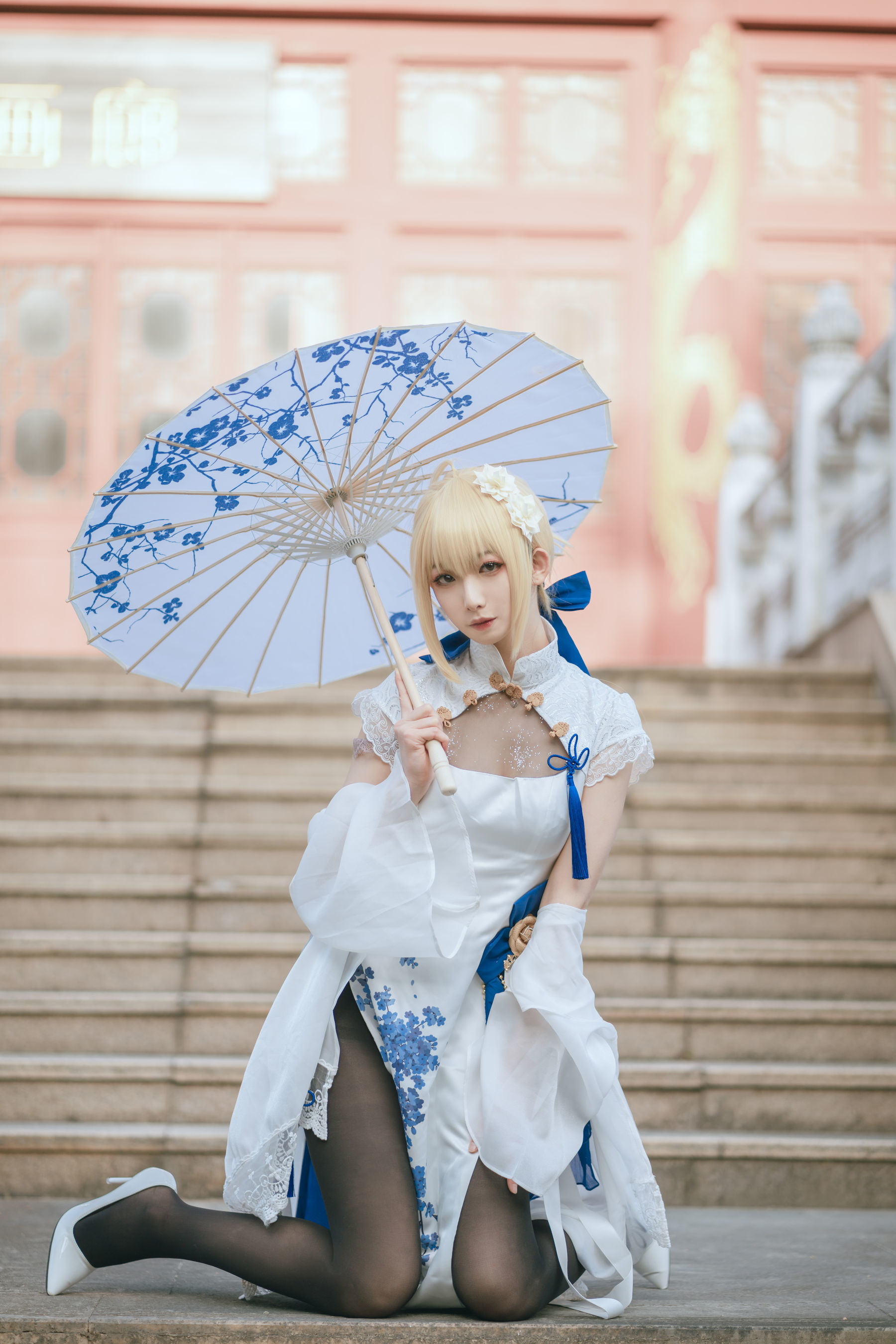 왕홍 COSER 사진] 애니메이션 블로거 봉장장v - 세이버 치파오