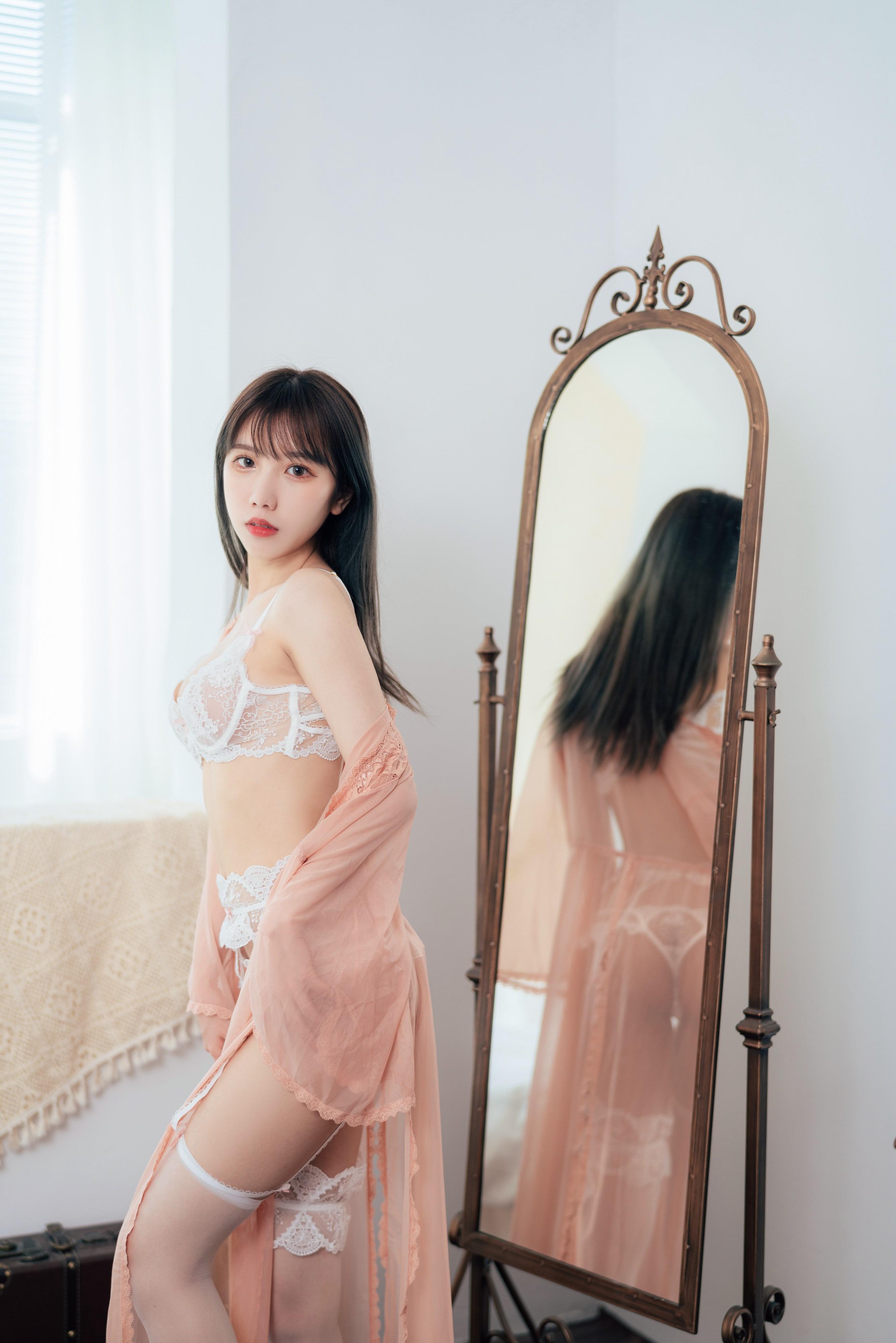 Guomei Jiang w - First Love Girlfriend + Boyfriend's Perspective 75P