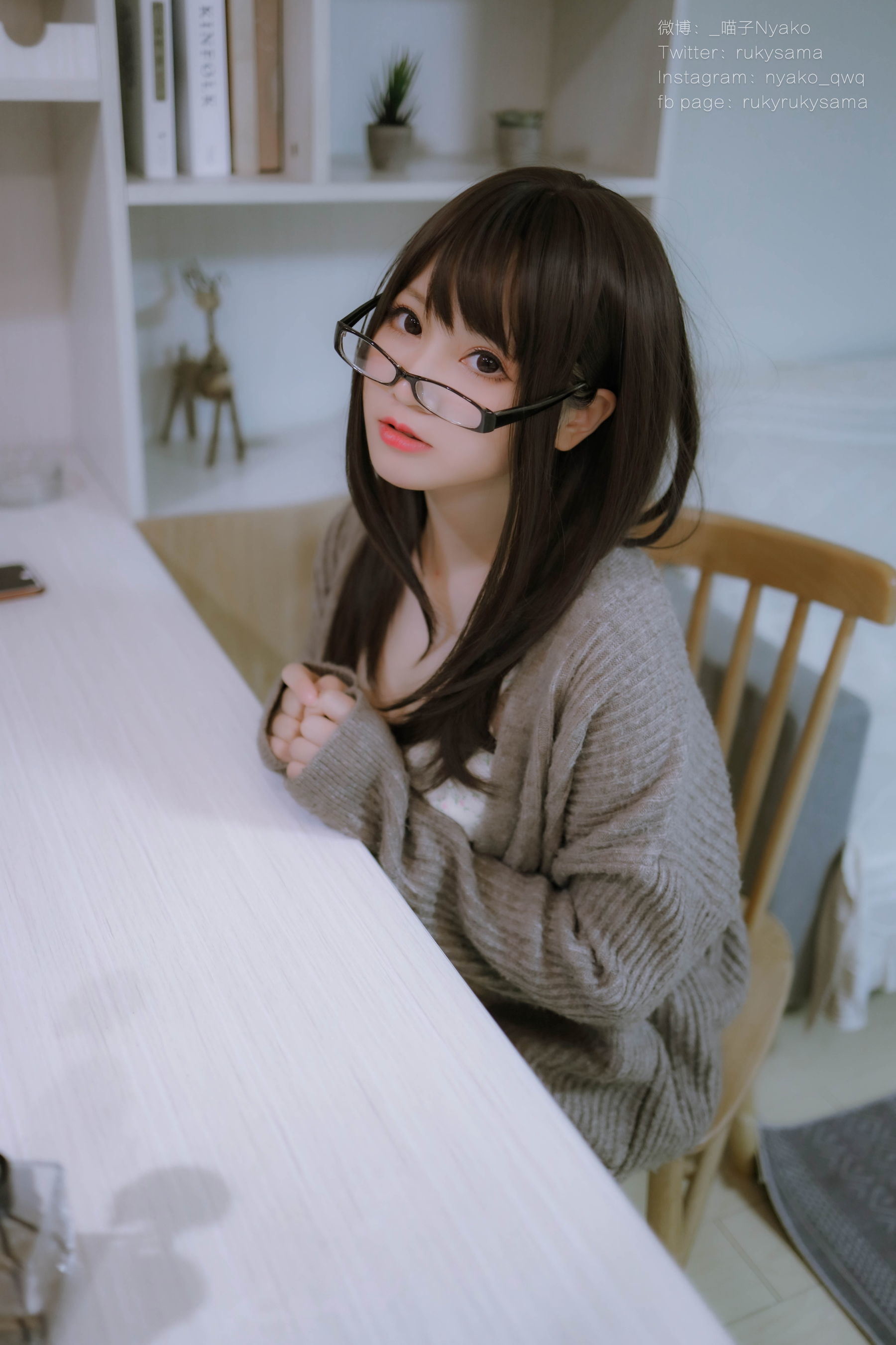 [网红COSER写真] 萌妹子Nyako喵子 - 妄想彼女との同棲生活 之 便服系列