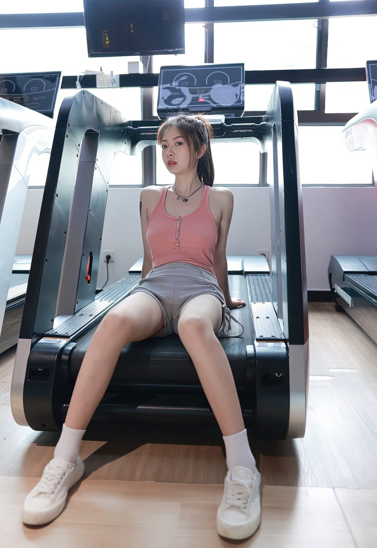 아스카 타오타오 피트니스 미녀 섹시 핫팬츠 미녀 사적 부위 고화질 사진