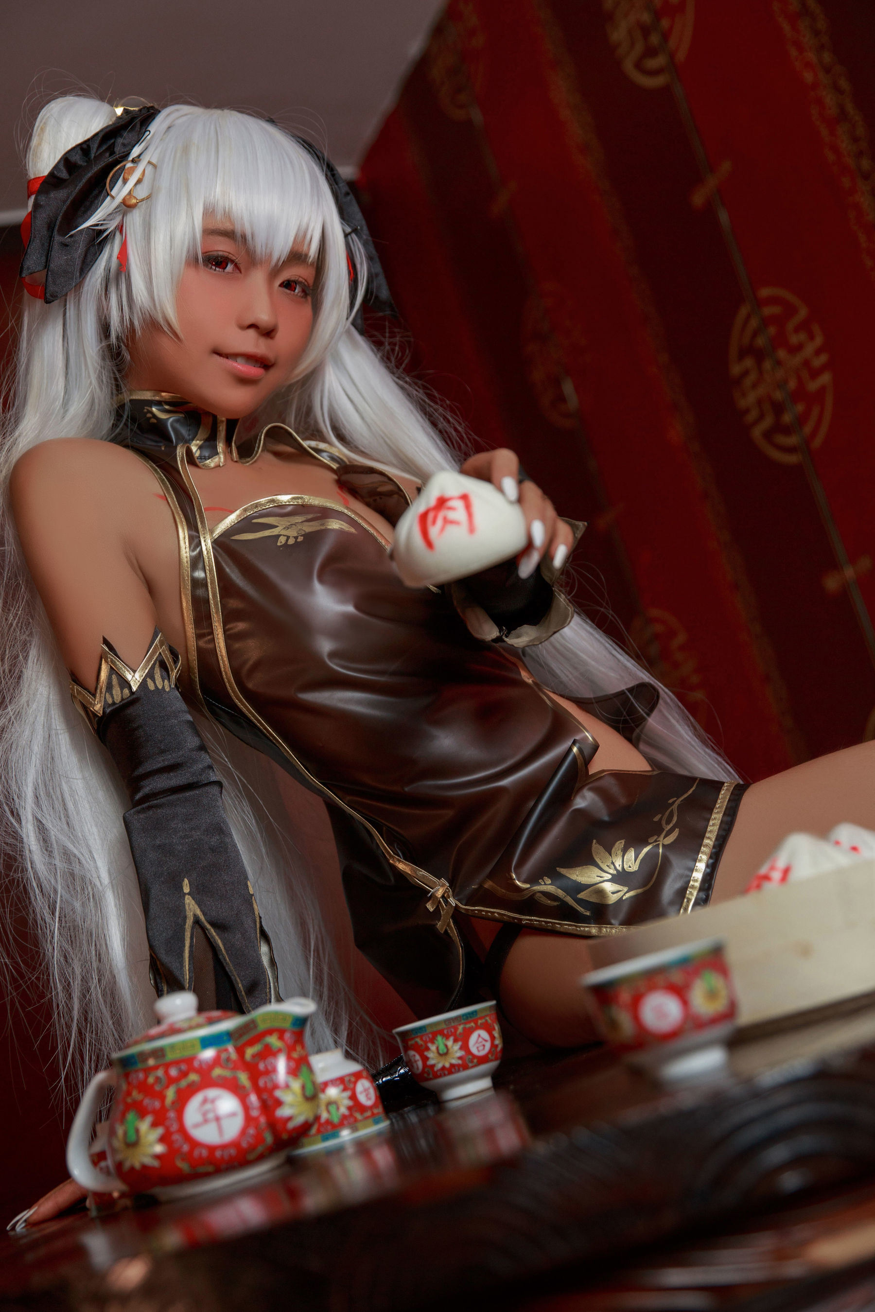 เน็ตไอดอลคอเซอร์ภาพถ่าย] บล็อกเกอร์อนิเมะ G44 ไม่ได้รับบาดเจ็บ - สาวกี่เพ้าสีน้ำตาล