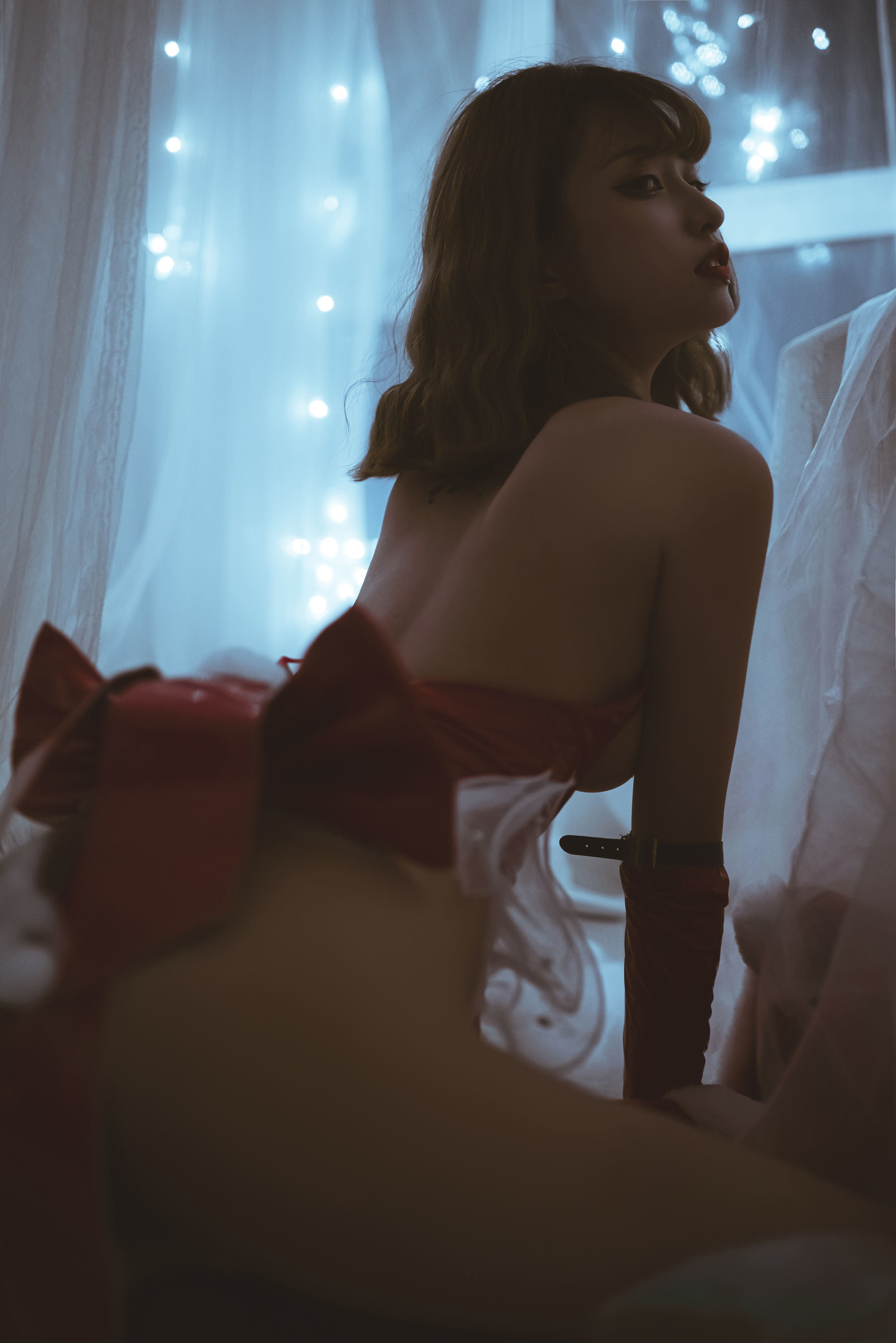왕홍 COSER 사진] 메이도우칭 사진 - 설야금례