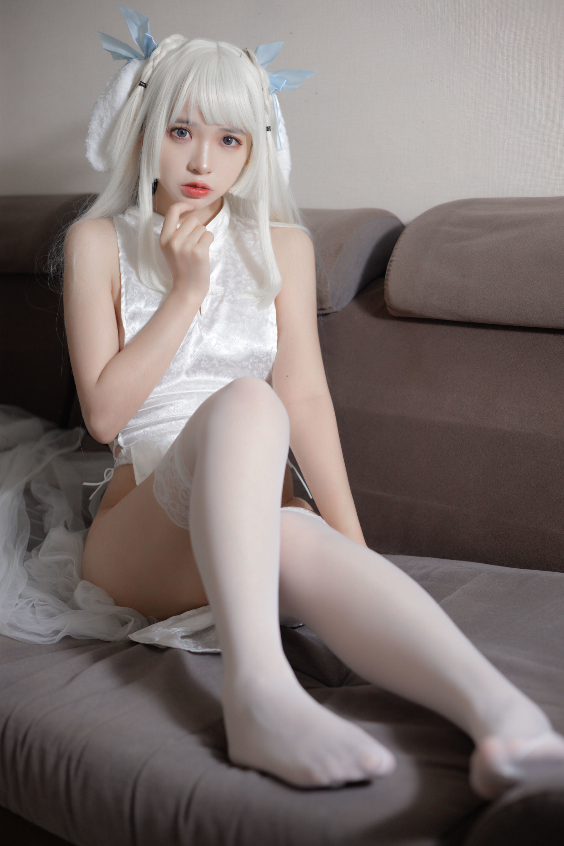 Ảnh Coser Ngôi sao Mạng] Phong Miêu ss - Áo qipao trắng