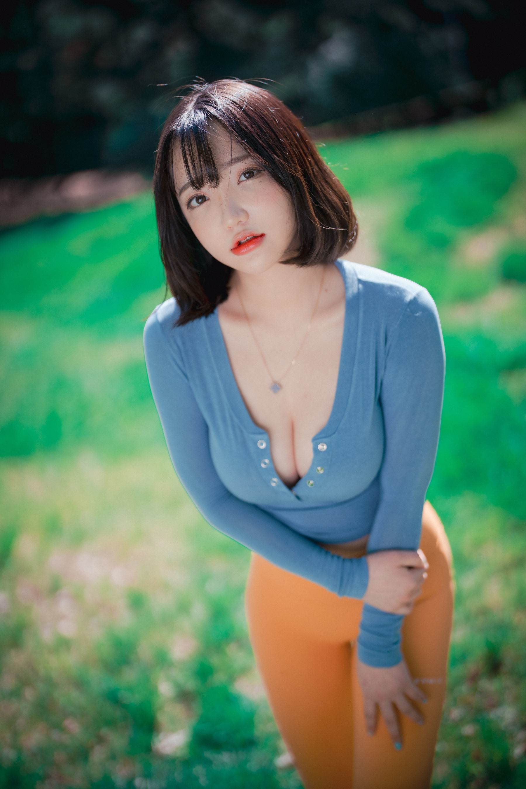 DJAWA] Yeeun - Naughty Trekking Photo Set